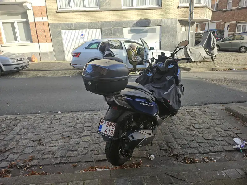 Kymco Xciting 400i - foto 2