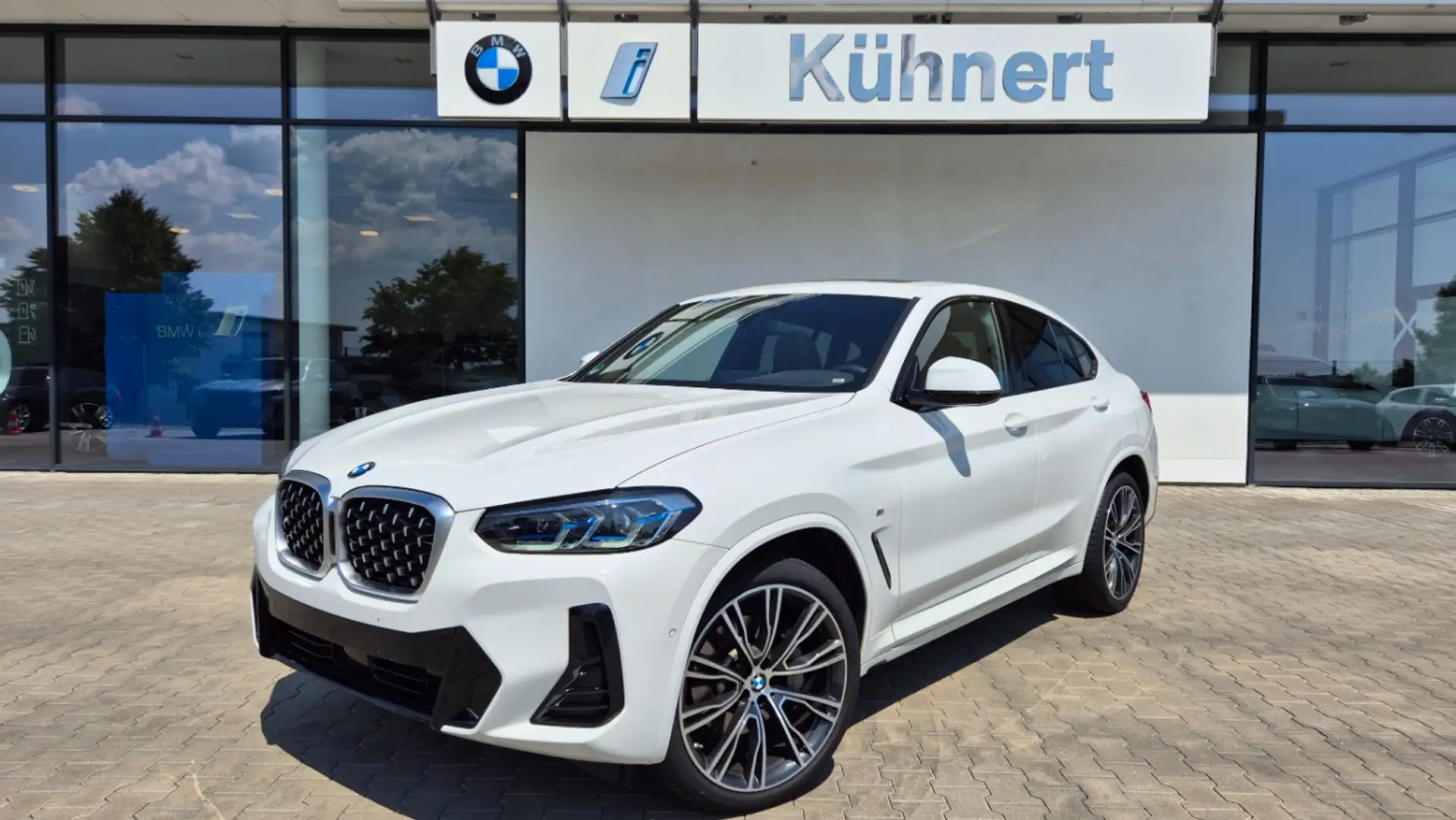 BMW X4 xDrive30d ///M-Sport/AHK/Pano-D/Laser/HUD/H&K Weiß - 1
