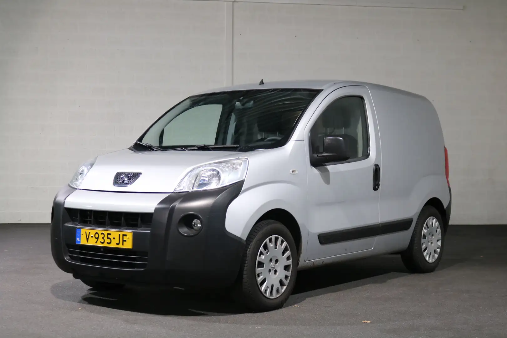 Peugeot Bipper 1.3 BlueHDi Euro 6 Automaat Airco Inrichting BPM V Silver - 1