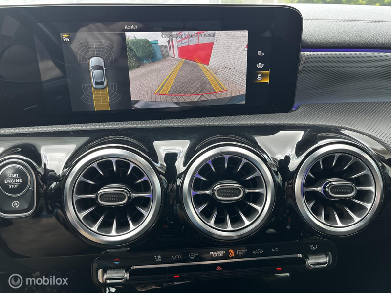 Mercedes-Benz A 200 AMG - PAKKET AUTOMAAT/CAMERA/LEER — photo 11