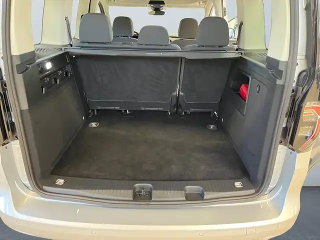 Volkswagen Caddy Life view 13
