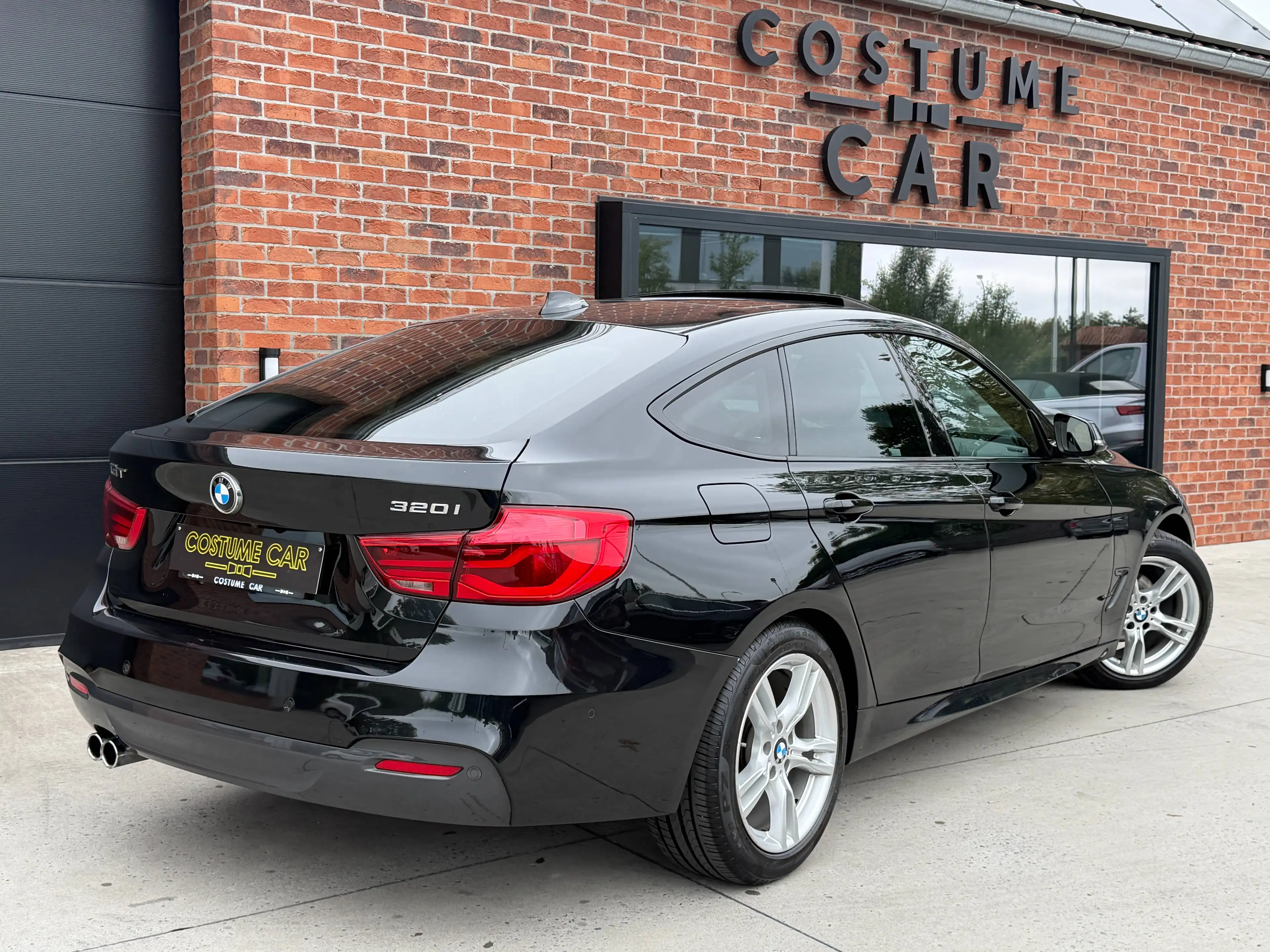 BMW 320 GT - Pack M - Toit ouvrant - Caméra - Cuir — photo 8