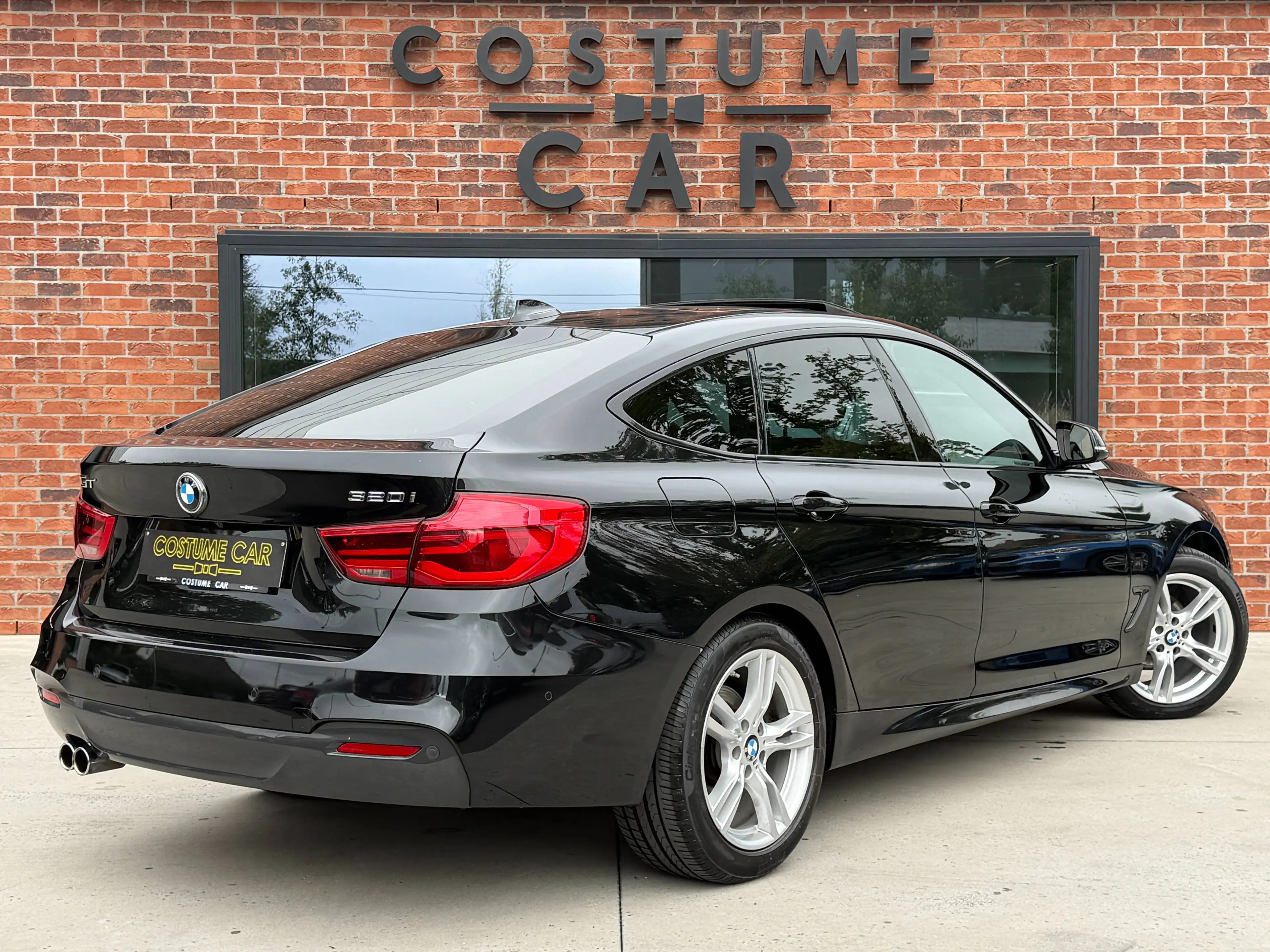 BMW 320 GT - Pack M - Toit ouvrant - Caméra - Cuir — photo 4