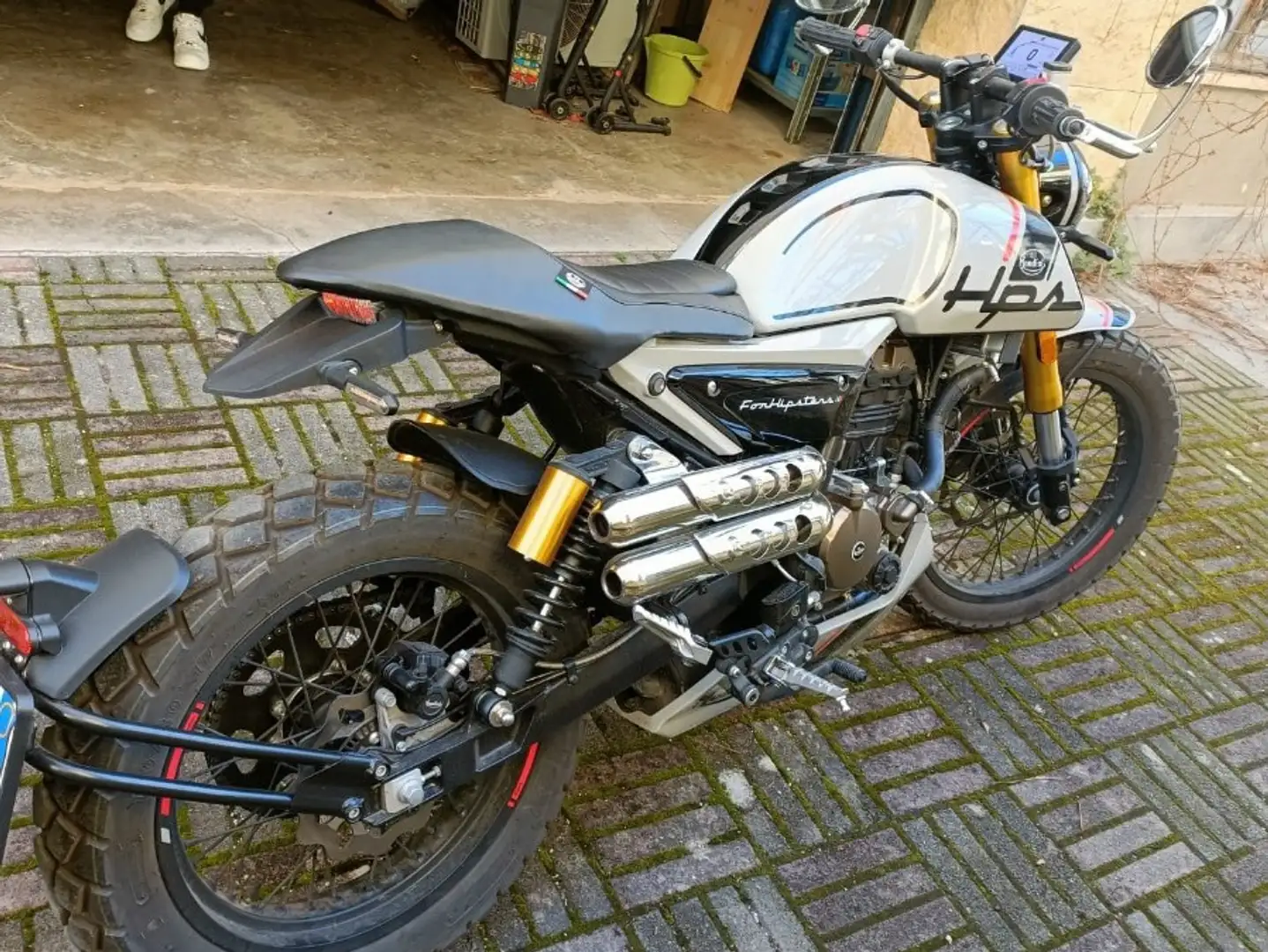 Mondial HPS 125i Gris - 2