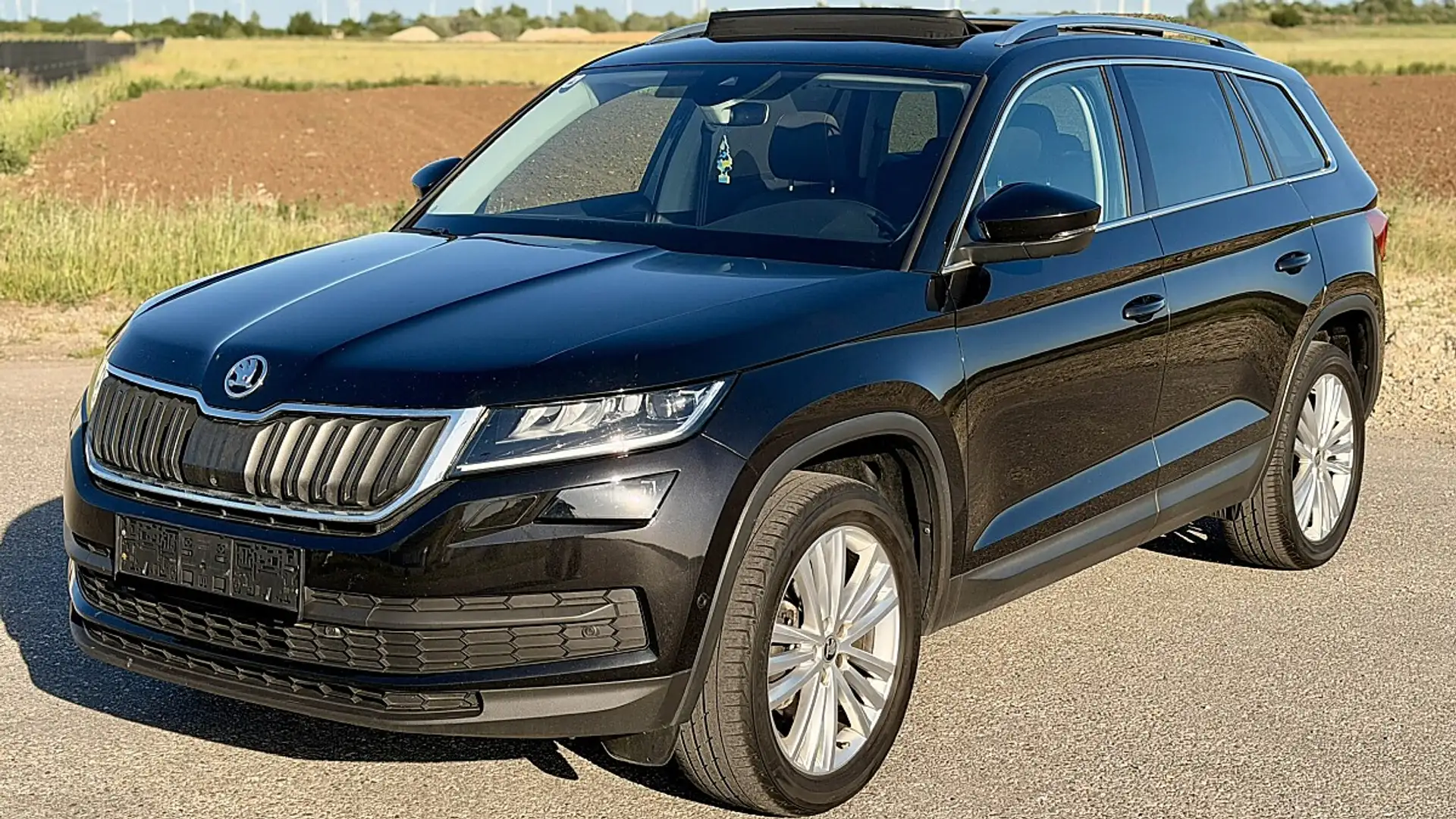 Skoda Kodiaq 2,0 TDI SCR Style DSG "Pano"360°Grad Kamera"unf... Schwarz - 1