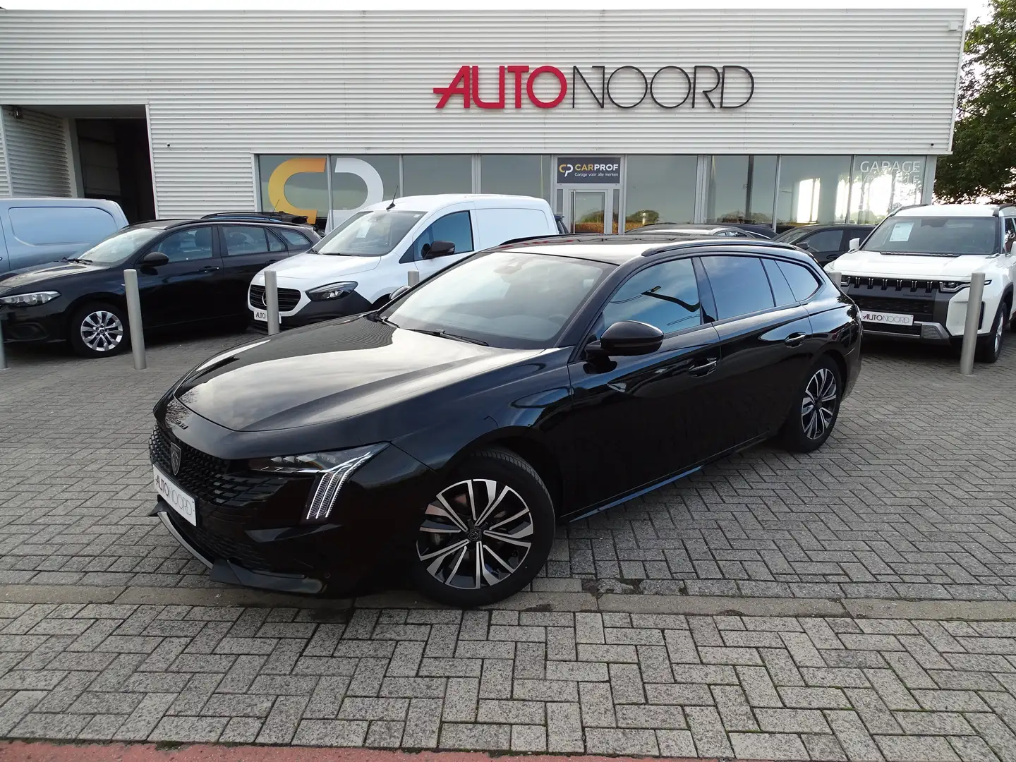 Peugeot 508 508 SW BlueHDi 130 EAT8 Allure * TREKHAAK Zwart - 1