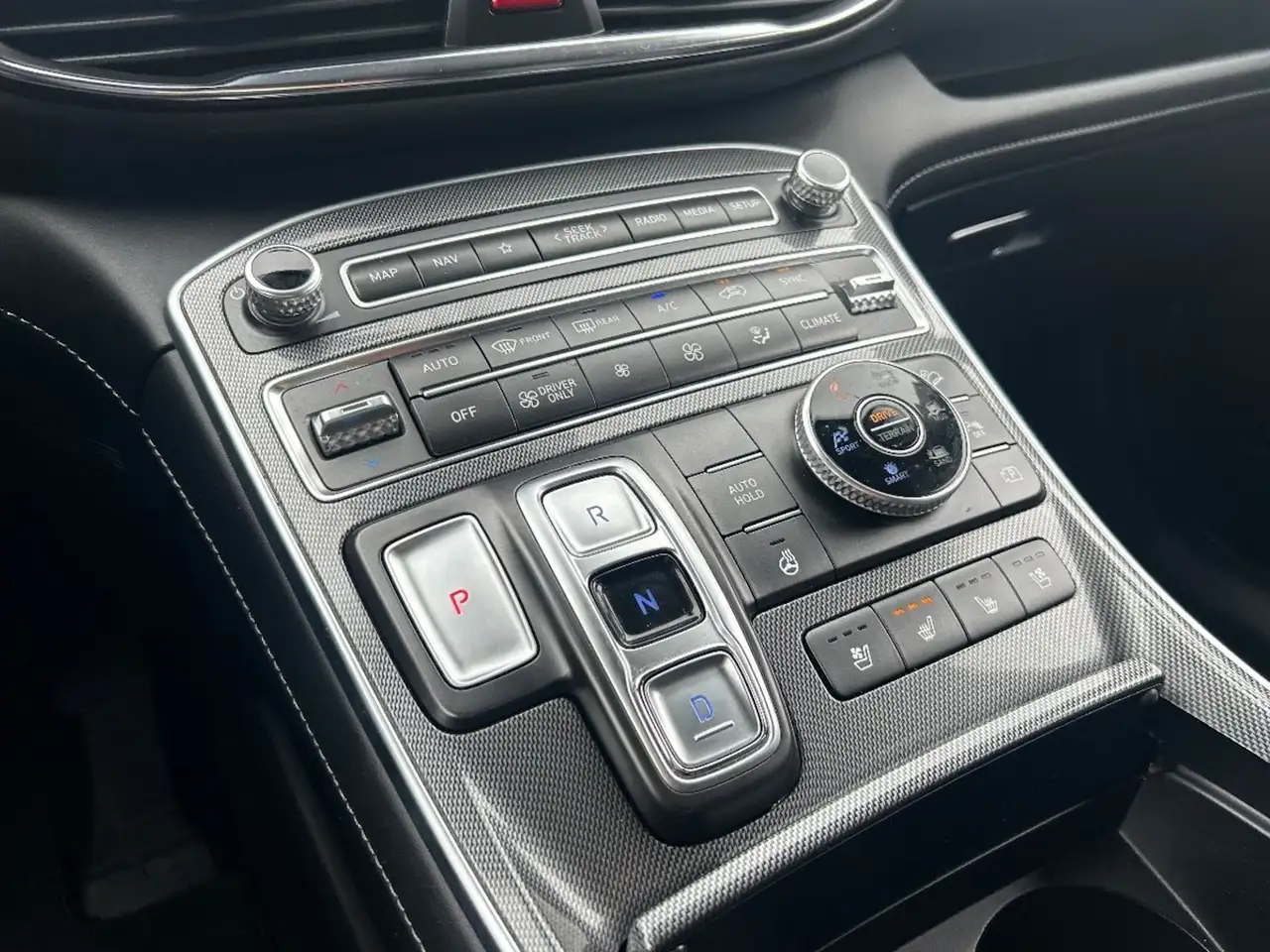 Hyundai SANTA FE снимка Hyundai SANTA FE