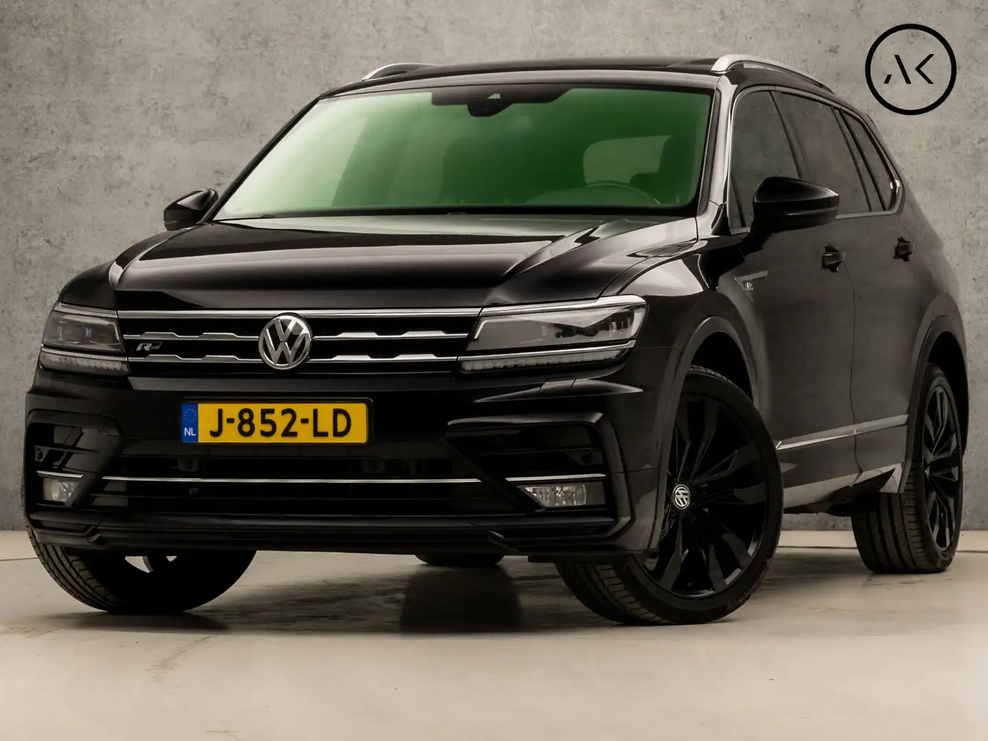 Volkswagen Tiguan Allspace 1.5 TSI R-Line Sport 7 Persoons 150Pk Automaat (PA Zwart - 1