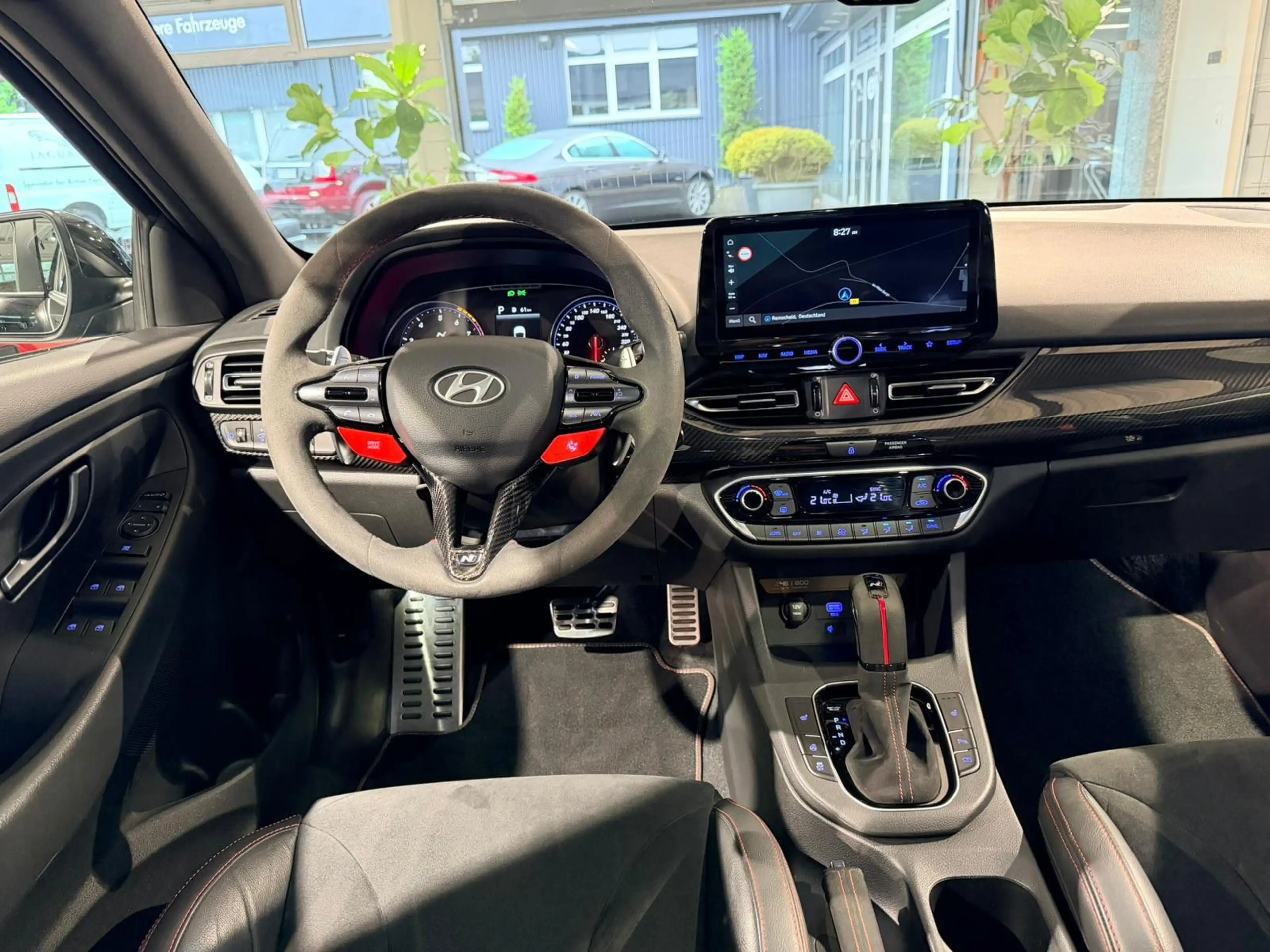 Hyundai i30 Fastback Drive-N NR 246/800 SCHALE*PANO*DCT* — photo 9