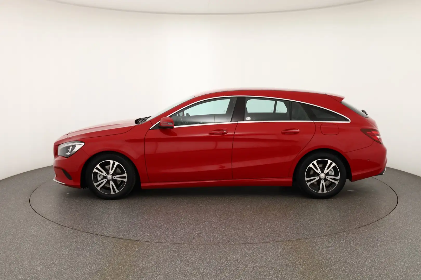 Mercedes-Benz CLA 200 SB Urban LED Navi Teilleder Kamera PDC Rojo - 2