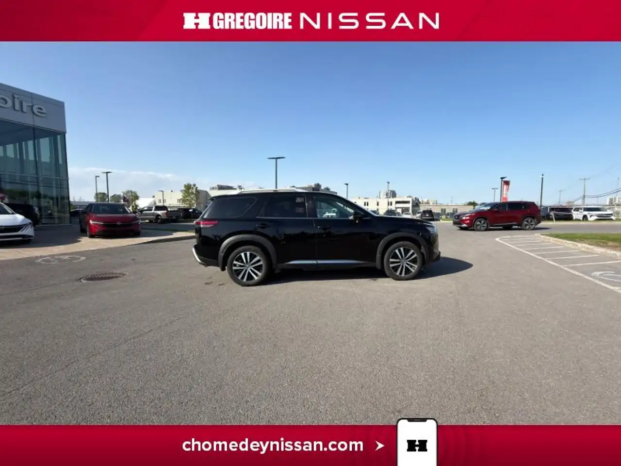 Nissan Pathfinder снимка Nissan Pathfinder