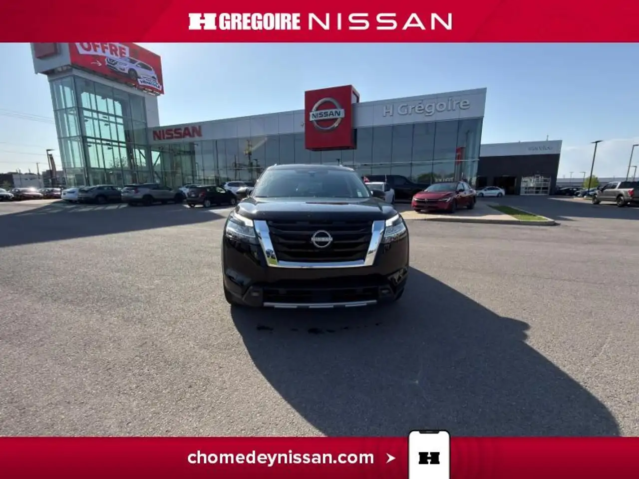 Nissan Pathfinder снимка Nissan Pathfinder