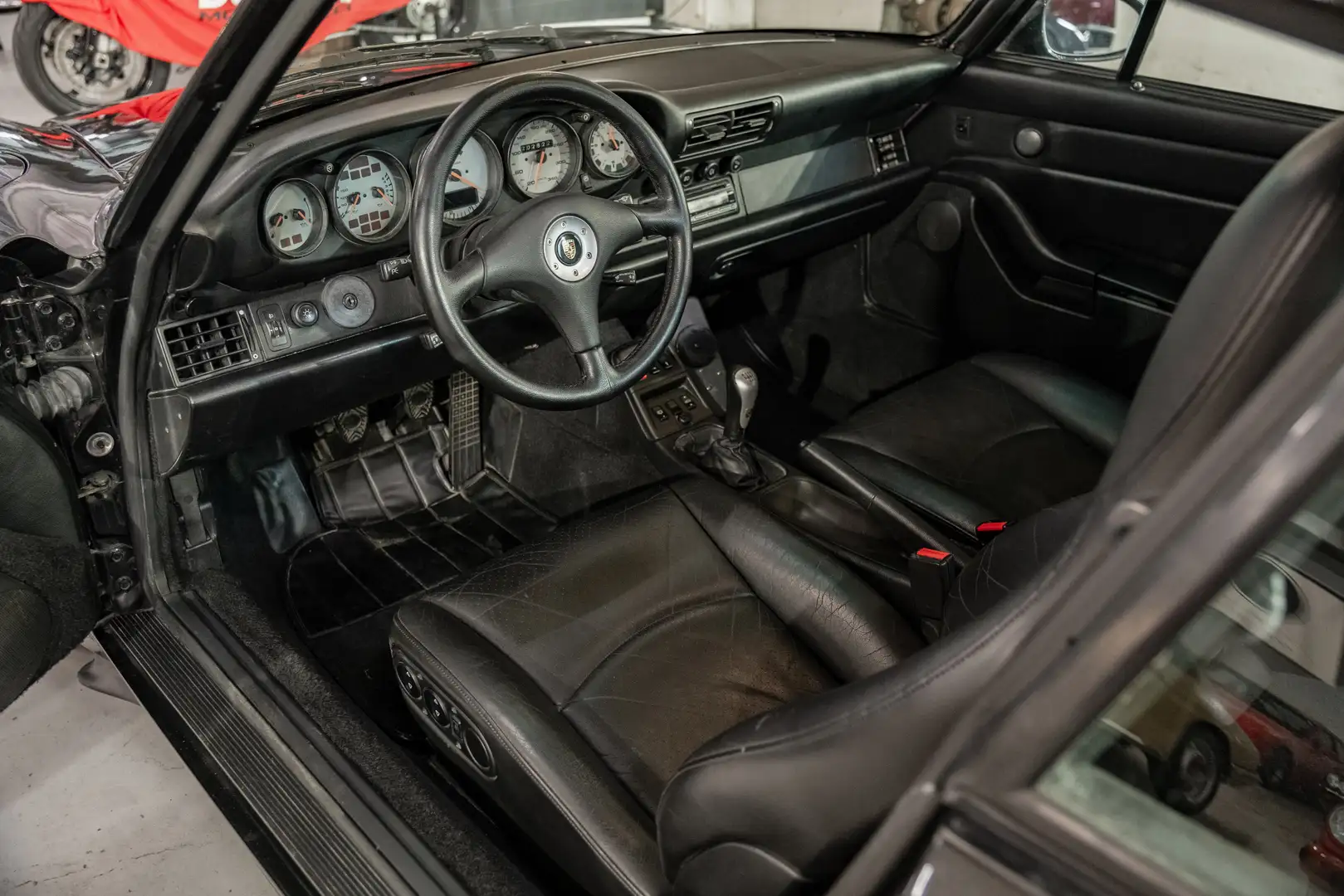 Porsche 993 911 Carrera 4 Zwart - 2