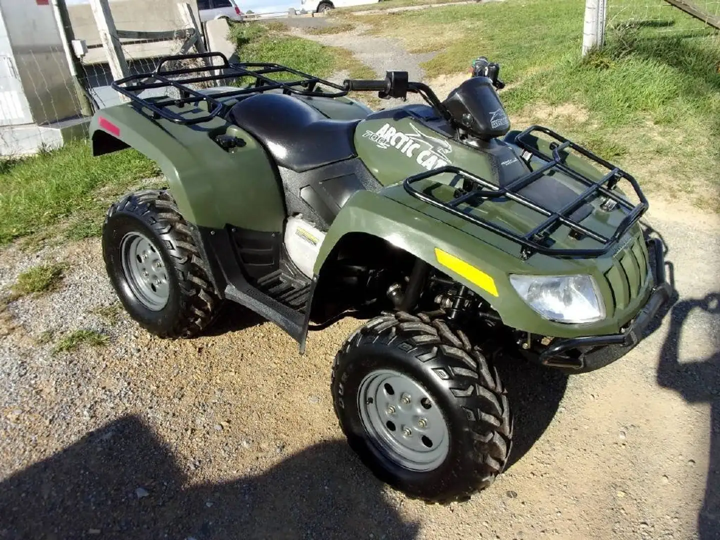 Arctic Cat 700 Zielony - 2
