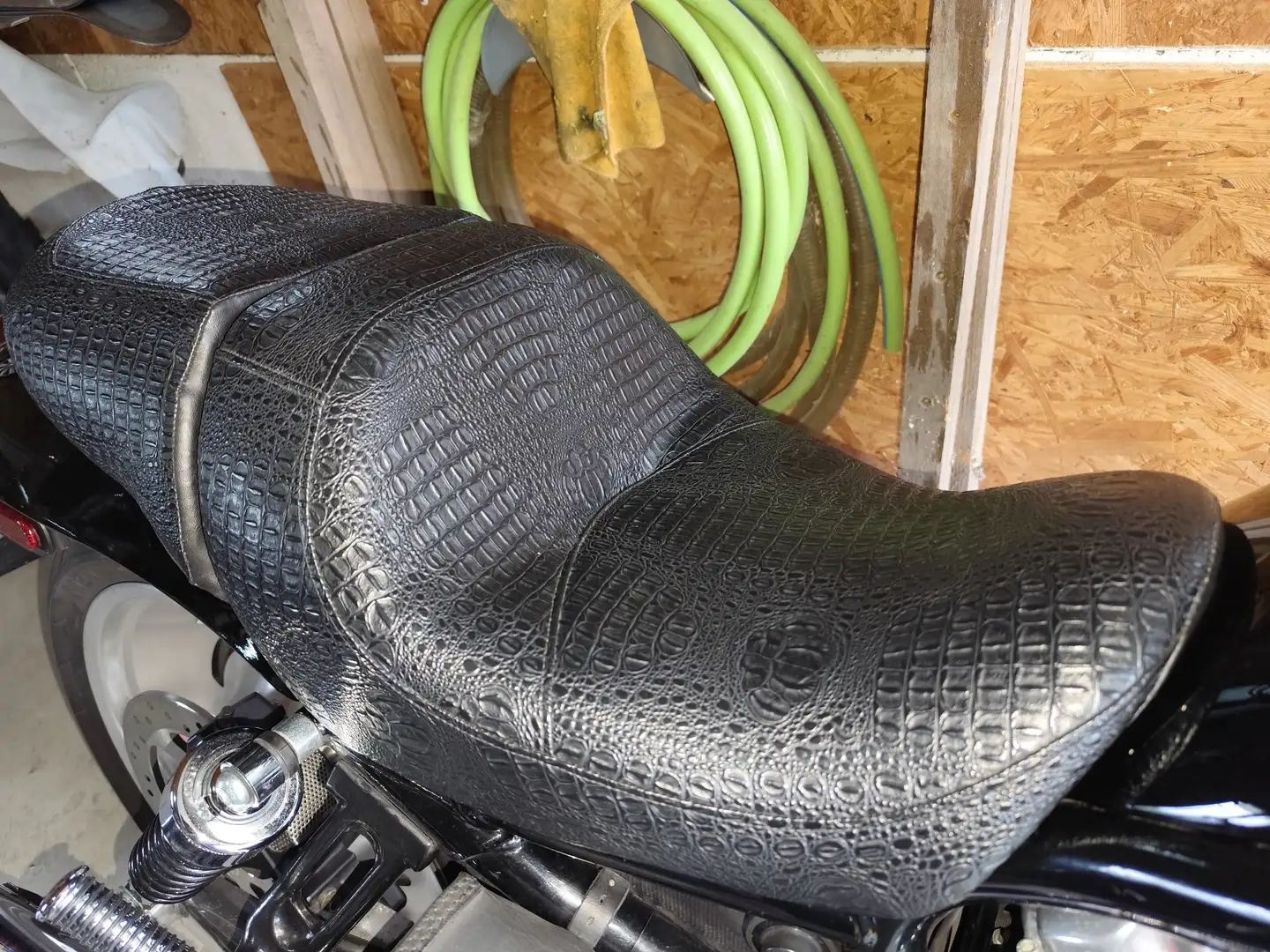 Harley-Davidson VRSC Night Rod Černá - 2