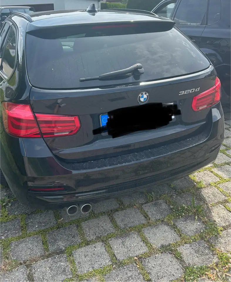 BMW 320