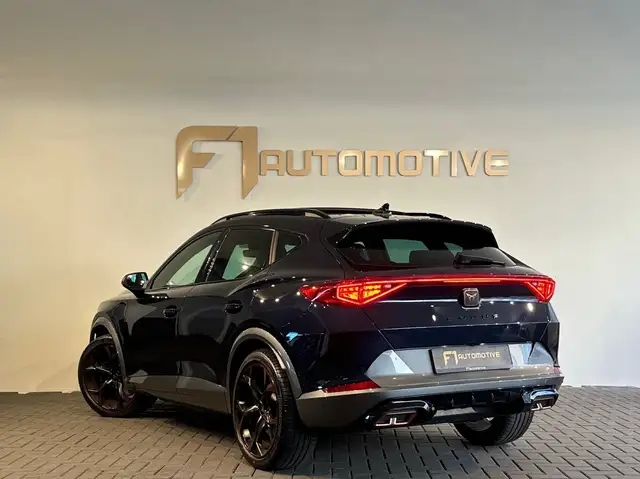 Cupra Formentor view 8