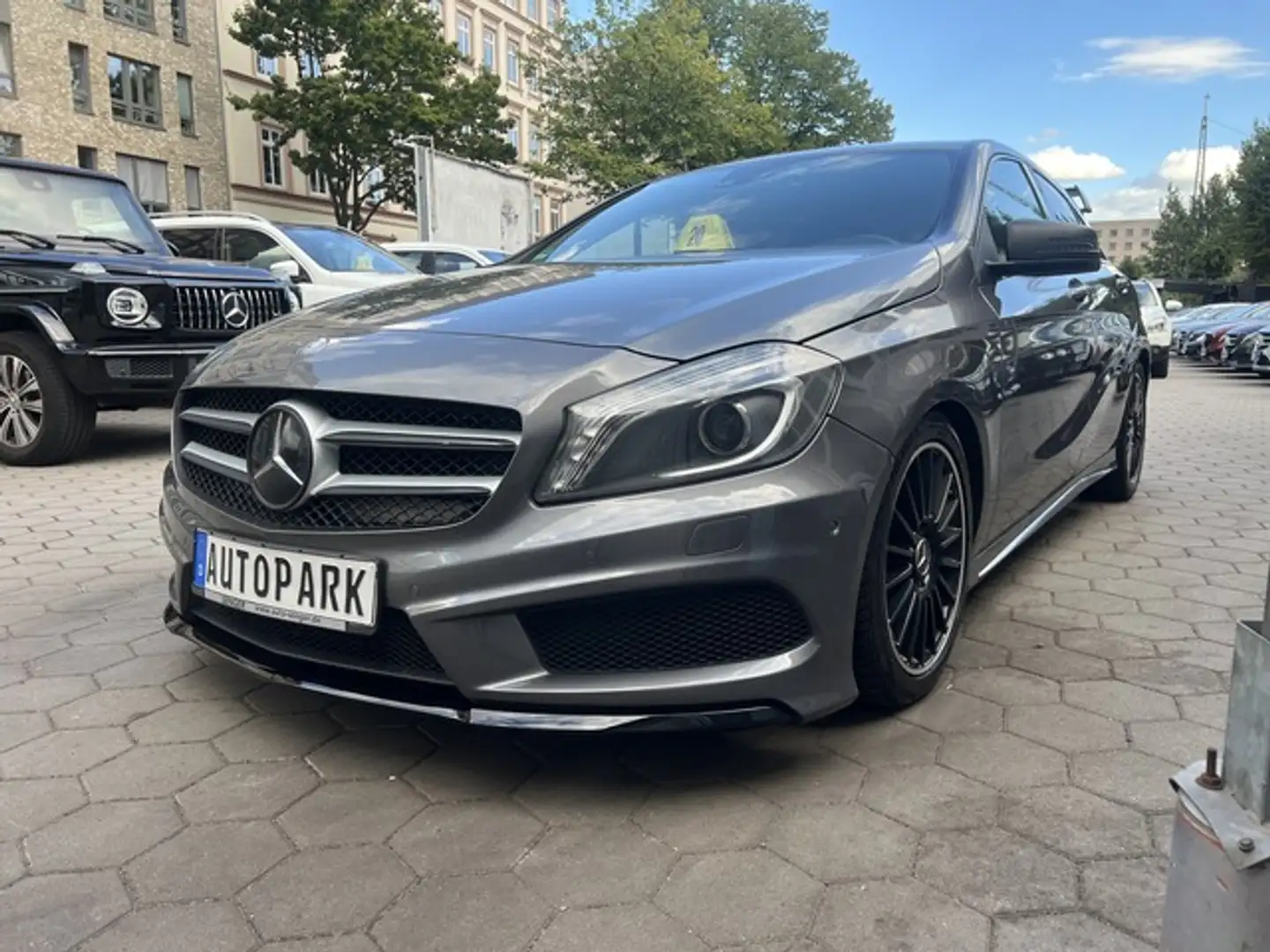 Mercedes-Benz A 250 AMG DTC BlueEfficiency**Vollausstattung* Grijs - 2