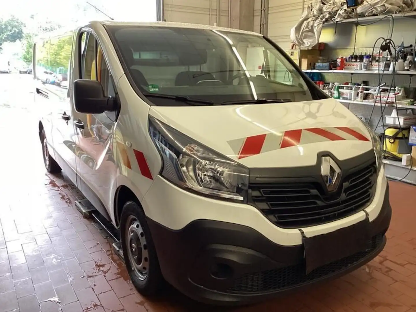 Renault Trafic L2H1 N1 Sth Regale/Schraubst E6 GARANTIE Blanc - 1