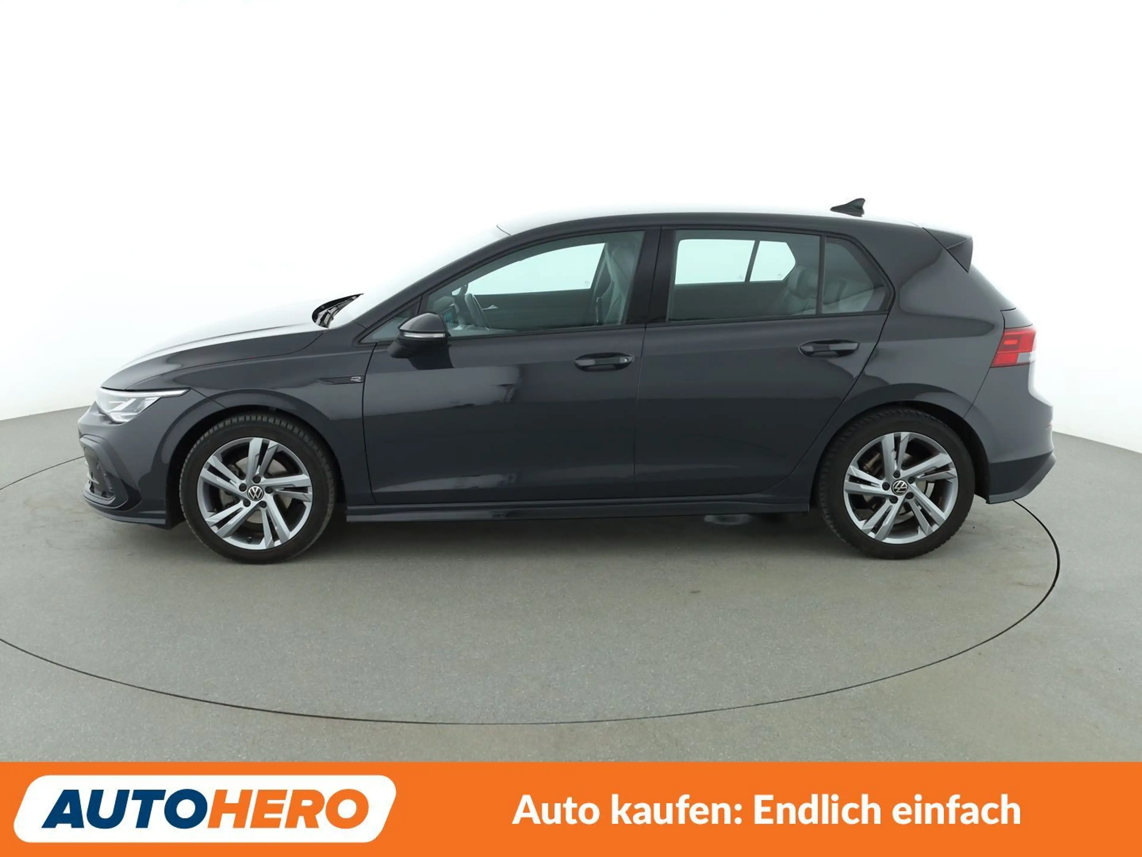 Volkswagen Golf 1.5 eTSI ACT R-Line — photo 3