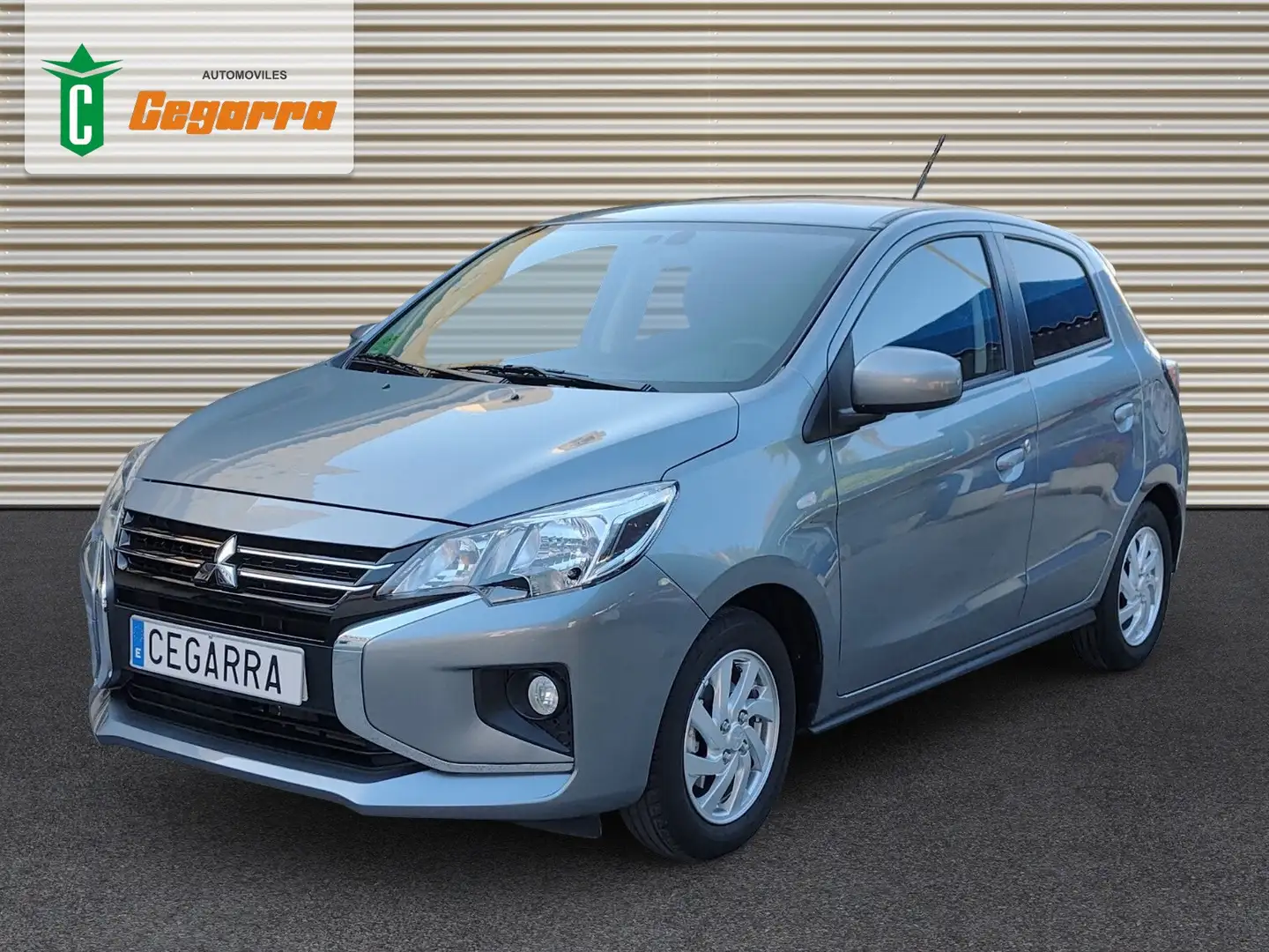 Mitsubishi Space Star 120 MPI Motion Gris - 1