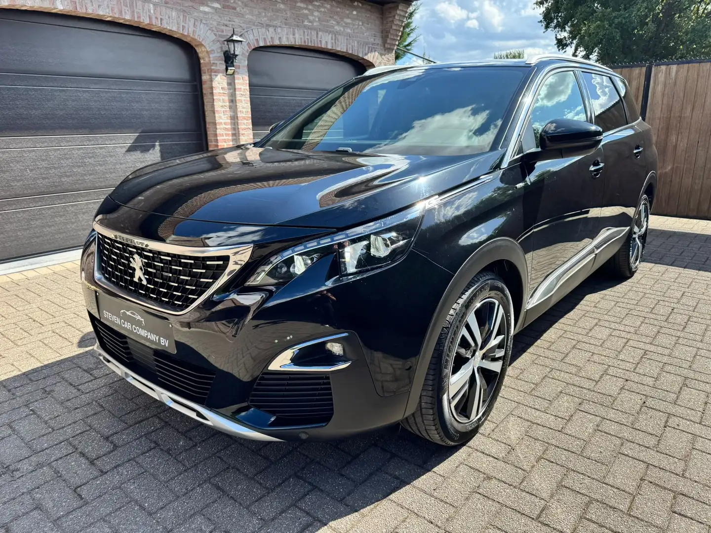 Peugeot 5008 | GT LINE | AUTOMAAT | FULL LED | NAVI | CAMERA | Zwart - 2