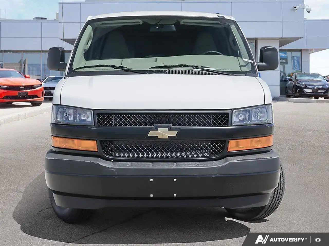 Chevrolet Express 2500 снимка Chevrolet Express 2500