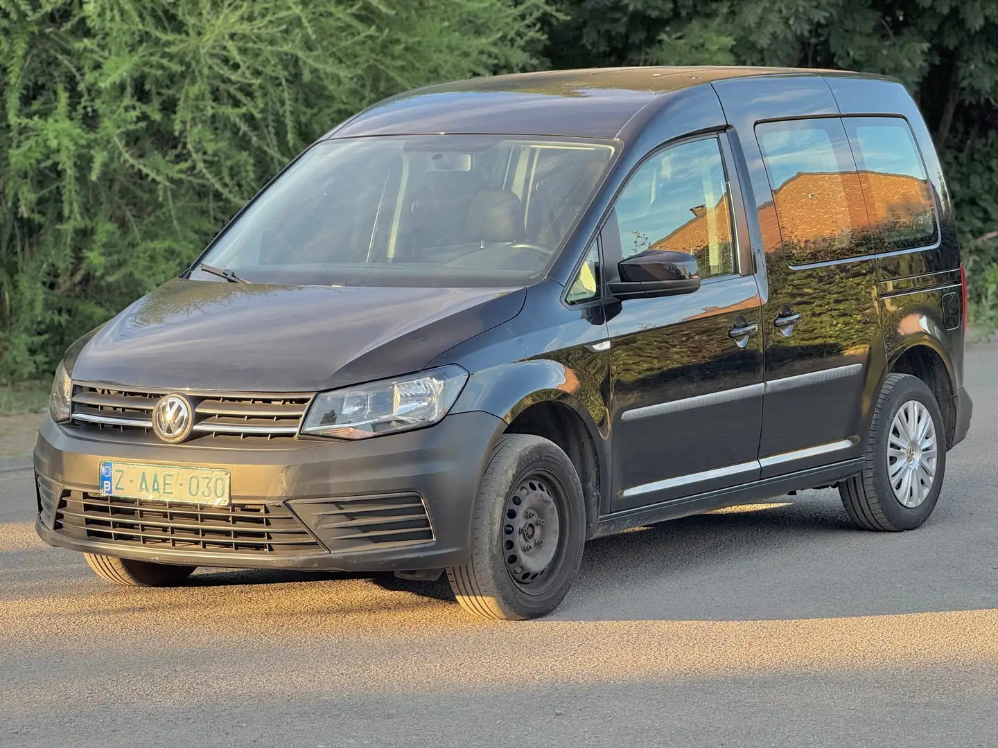 Volkswagen Caddy 2.0TDi EURO-6 ÉQUIPE —PMR— Avec Rampe Zwart - 1