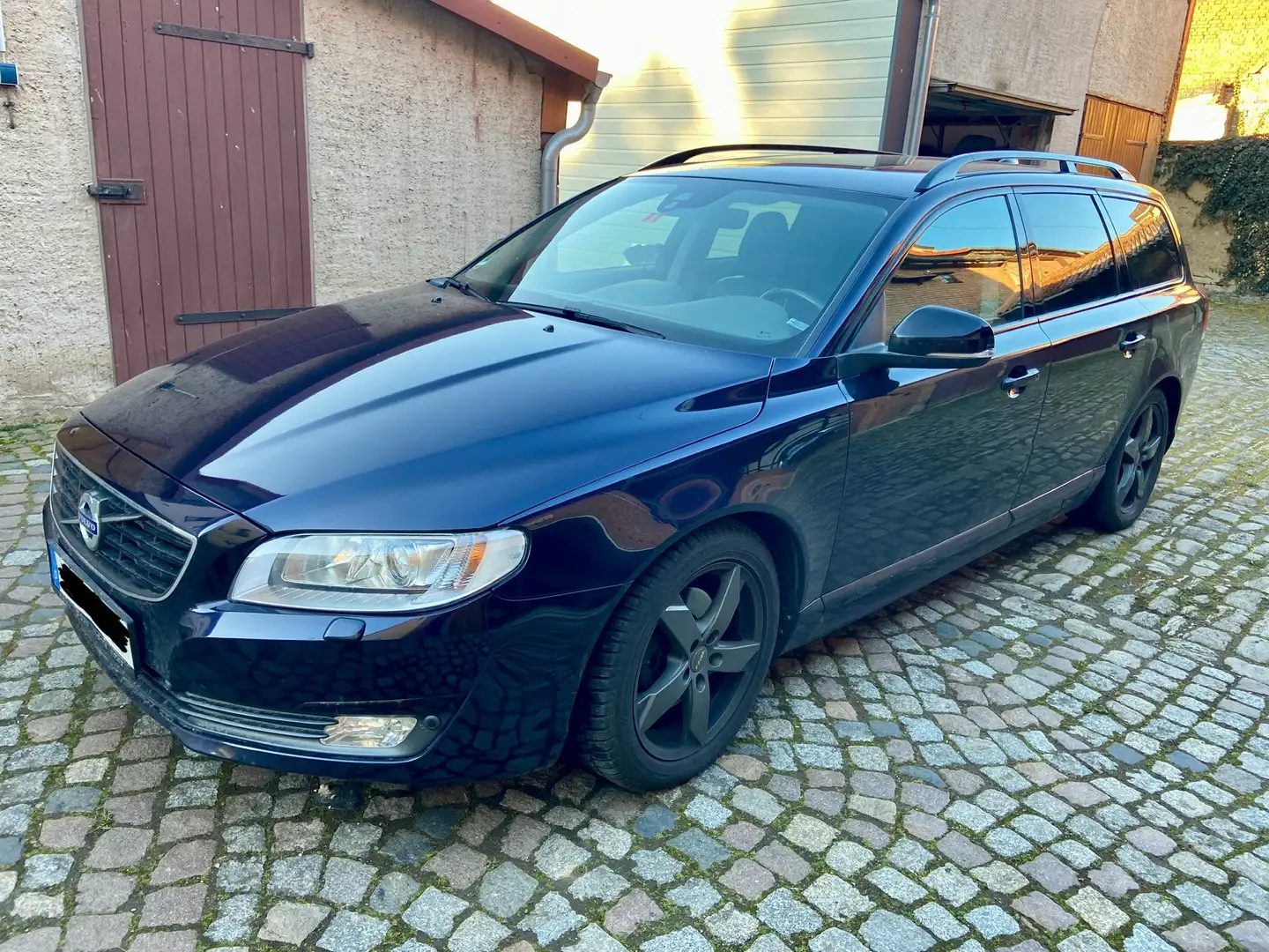 Volvo V70 D4 Linje Svart *Polestar 200 PS * - 2