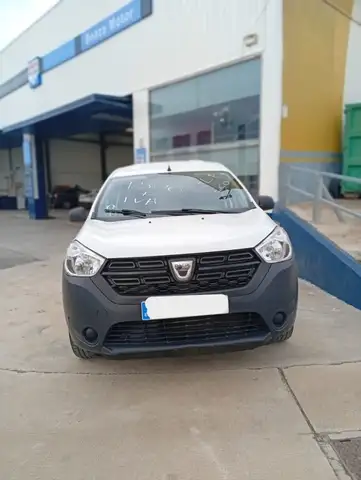Dacia Dokker Comercial Van 1.6 GLP Essential 75kW