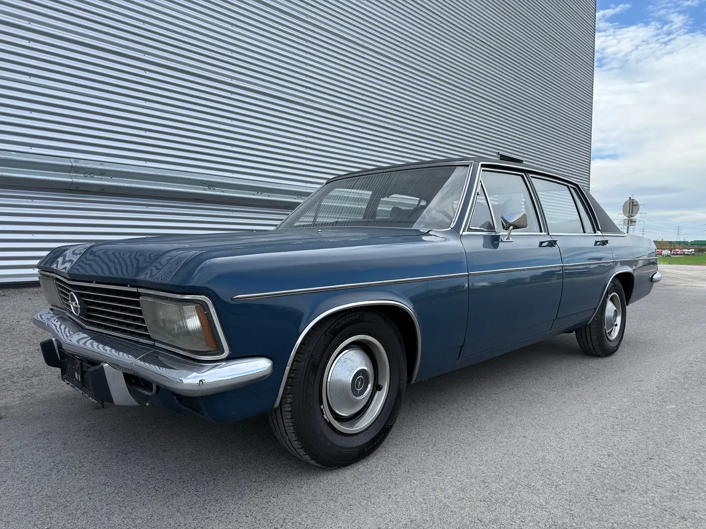 Opel Sonstige Admiral 2.8 E Aut. ID:111 Blau - 2