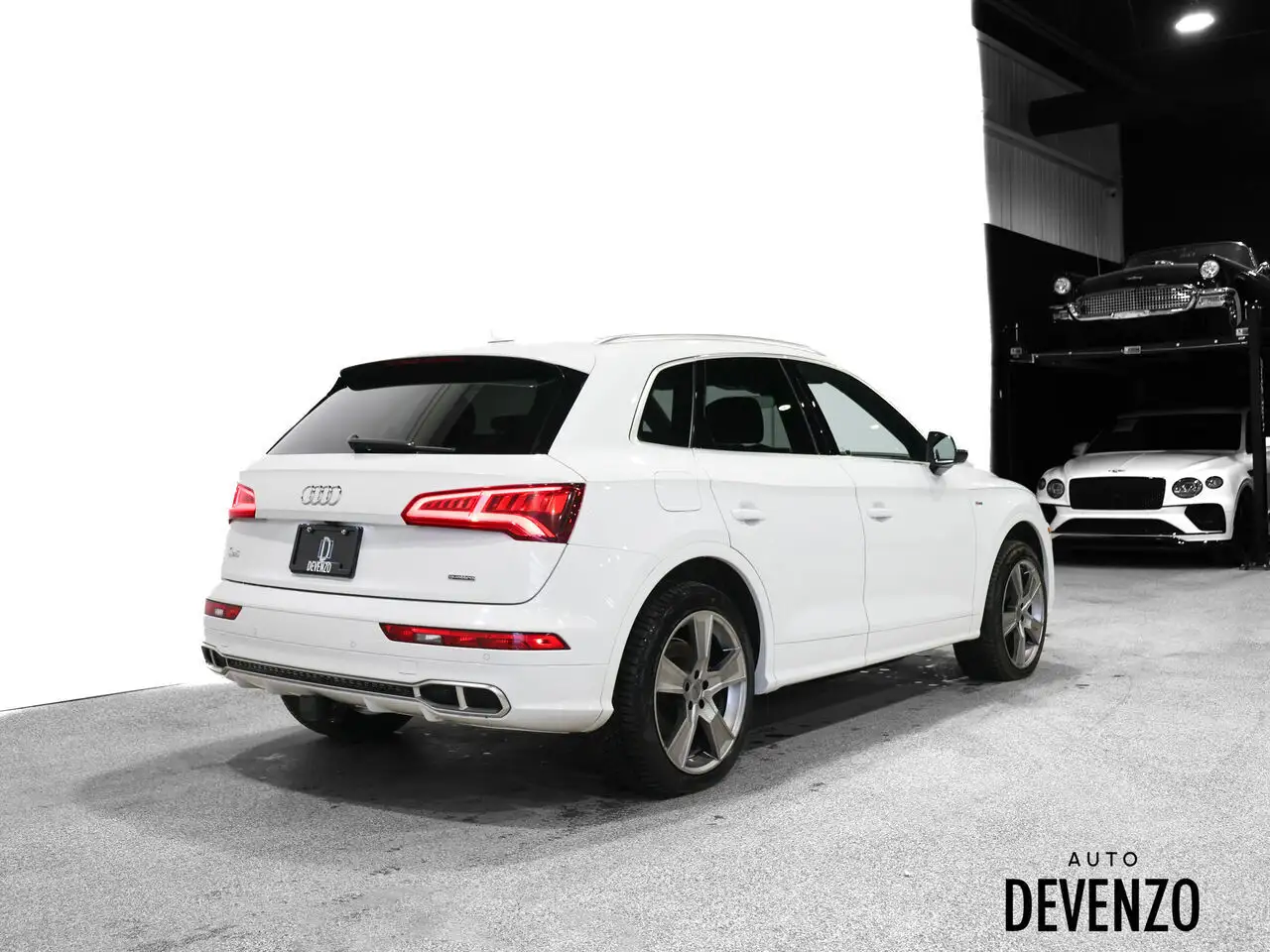 Audi Q5 снимка Audi Q5