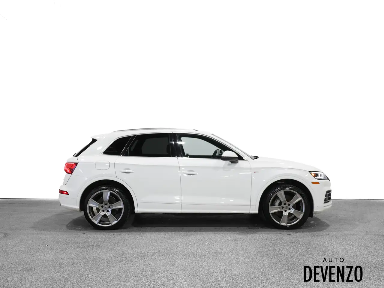 Audi Q5 снимка Audi Q5