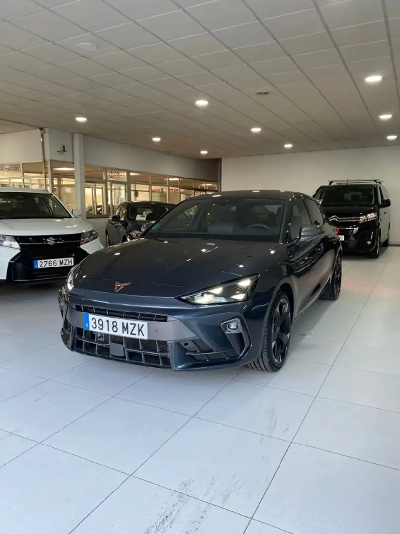 CUPRA Leon 1.5 ETSI DSG 110Kw Gris - 2