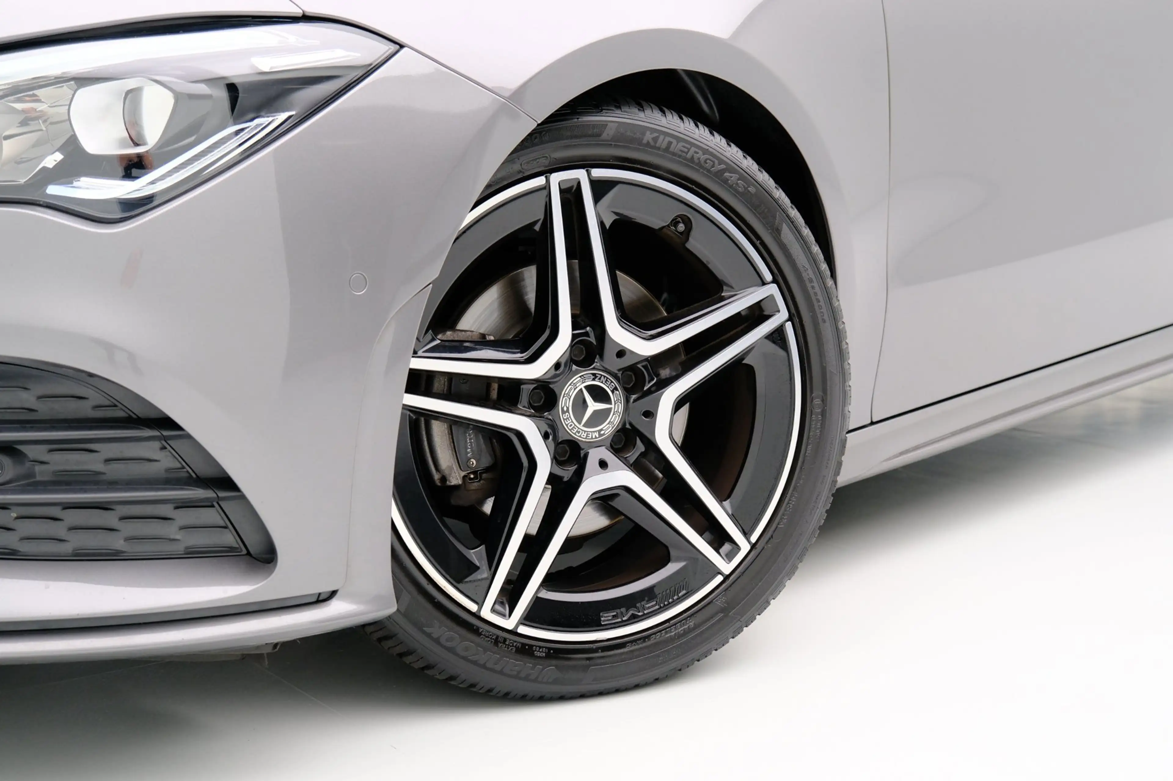 Mercedes-Benz CLA 180 d Business Solution AMG Aut. Leder-Alcantara|Navi| — photo 39