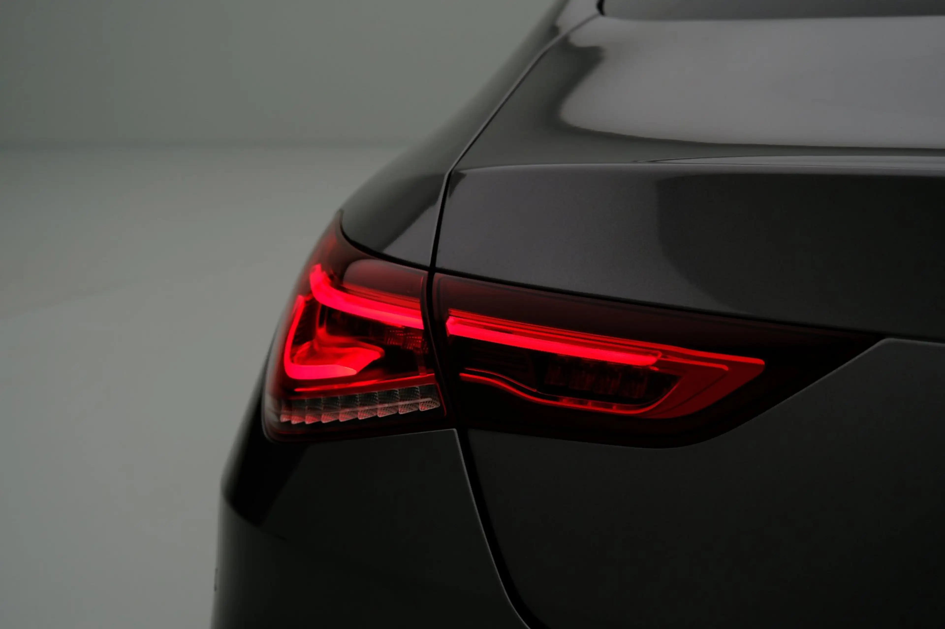 Mercedes-Benz CLA 180 d Business Solution AMG Aut. Leder-Alcantara|Navi| — photo 22