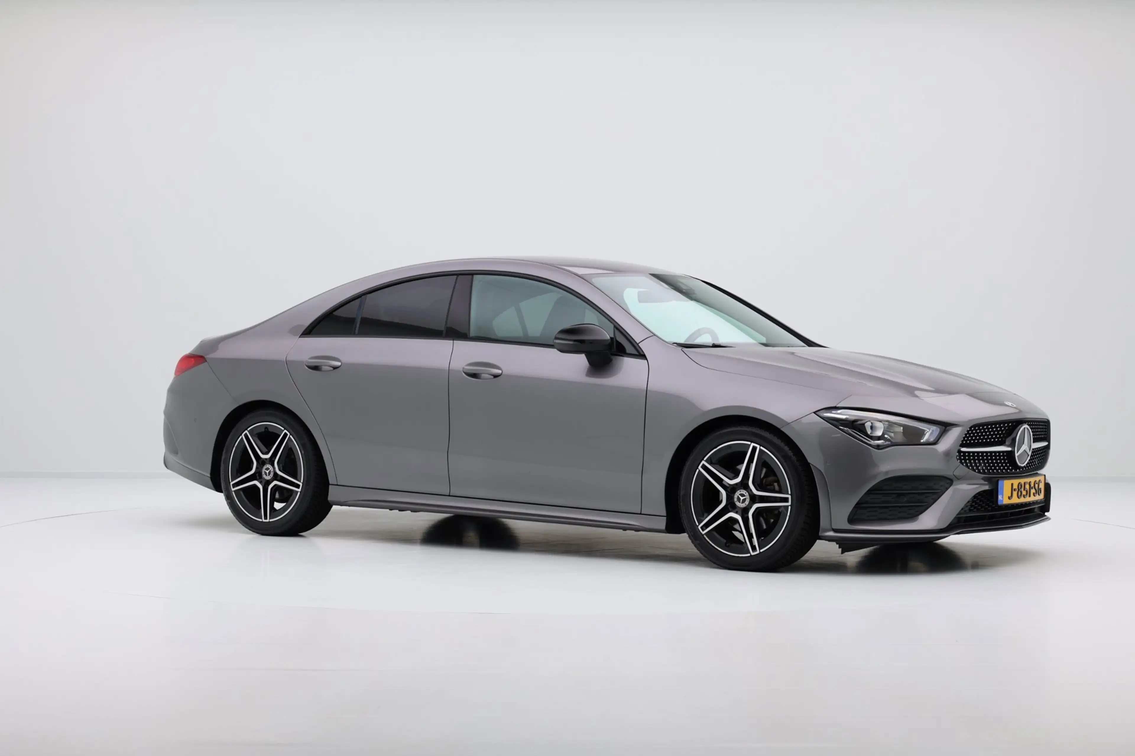 Mercedes-Benz CLA 180 d Business Solution AMG Aut. Leder-Alcantara|Navi| — photo 4