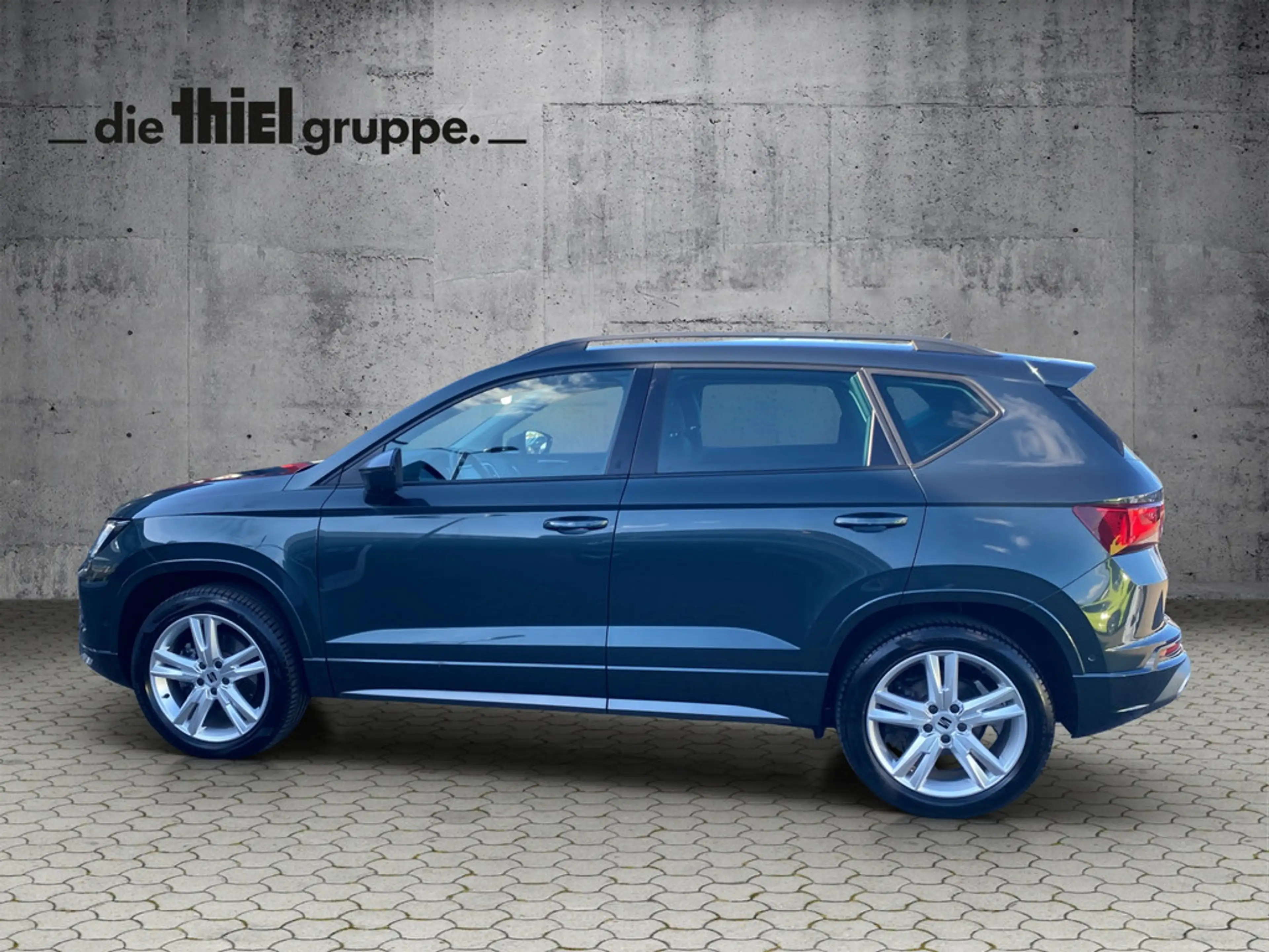 SEAT Ateca 2.0 TSI FR DSG 4Drive — photo 3