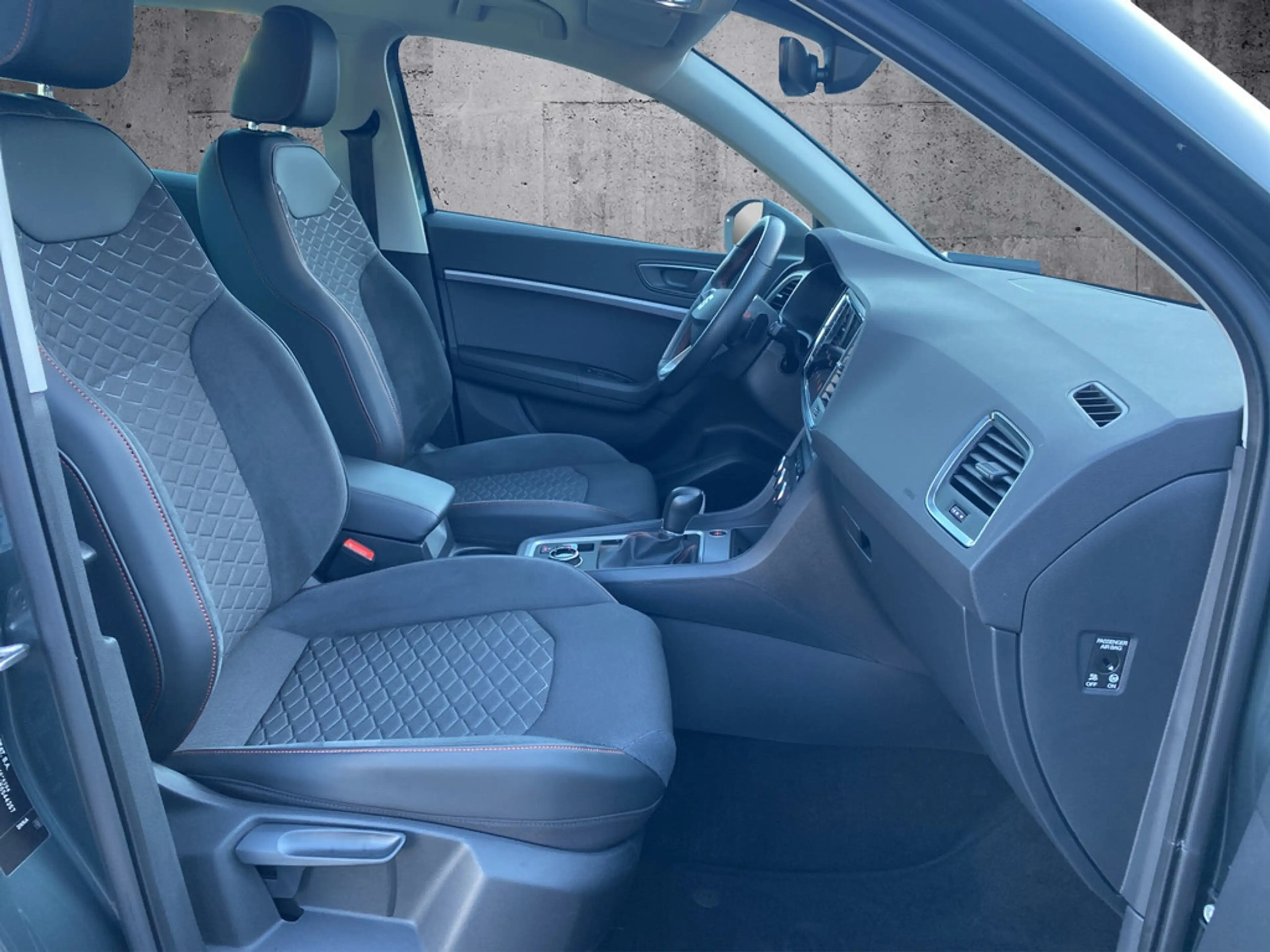 SEAT Ateca 2.0 TSI FR DSG 4Drive — photo 11
