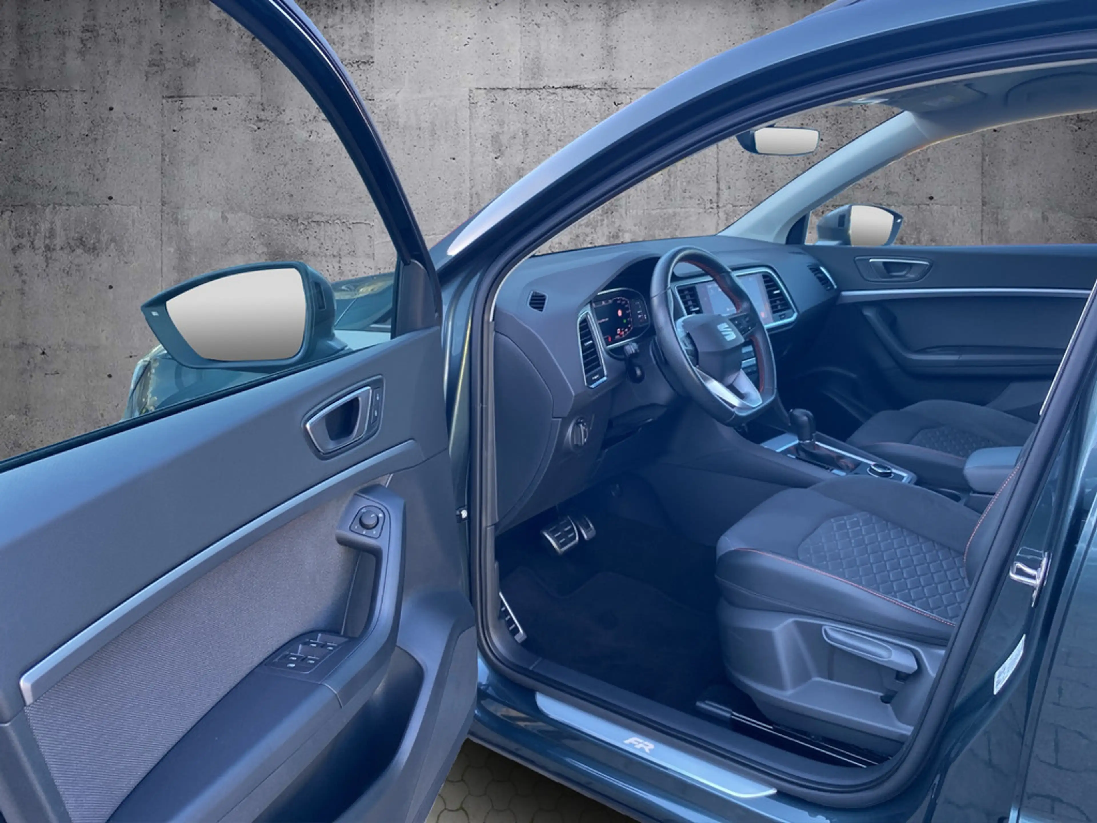 SEAT Ateca 2.0 TSI FR DSG 4Drive — photo 14