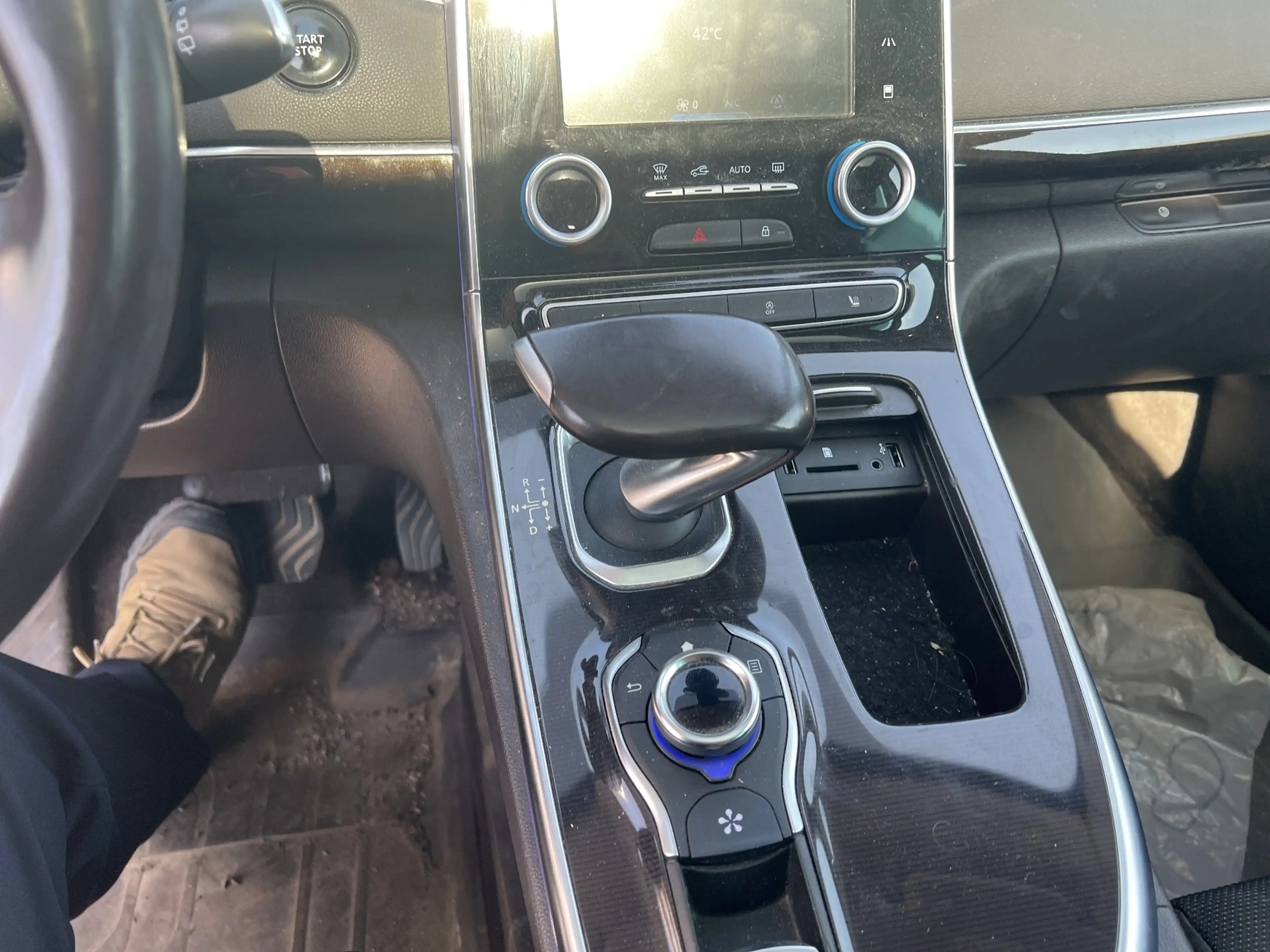 Renault Espace 5 INTENS EN.dCi160EDC 7S — photo 9