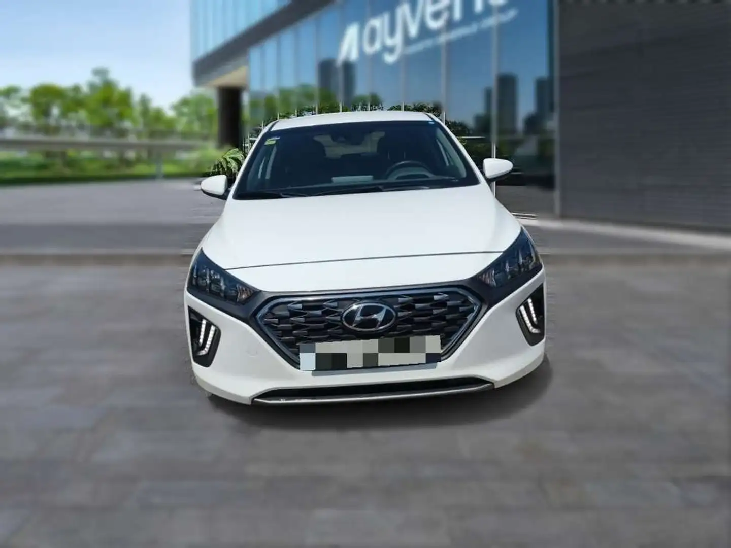 Hyundai IONIQ 1.6 GDI PHEV Tecno DCT Blanco - 1
