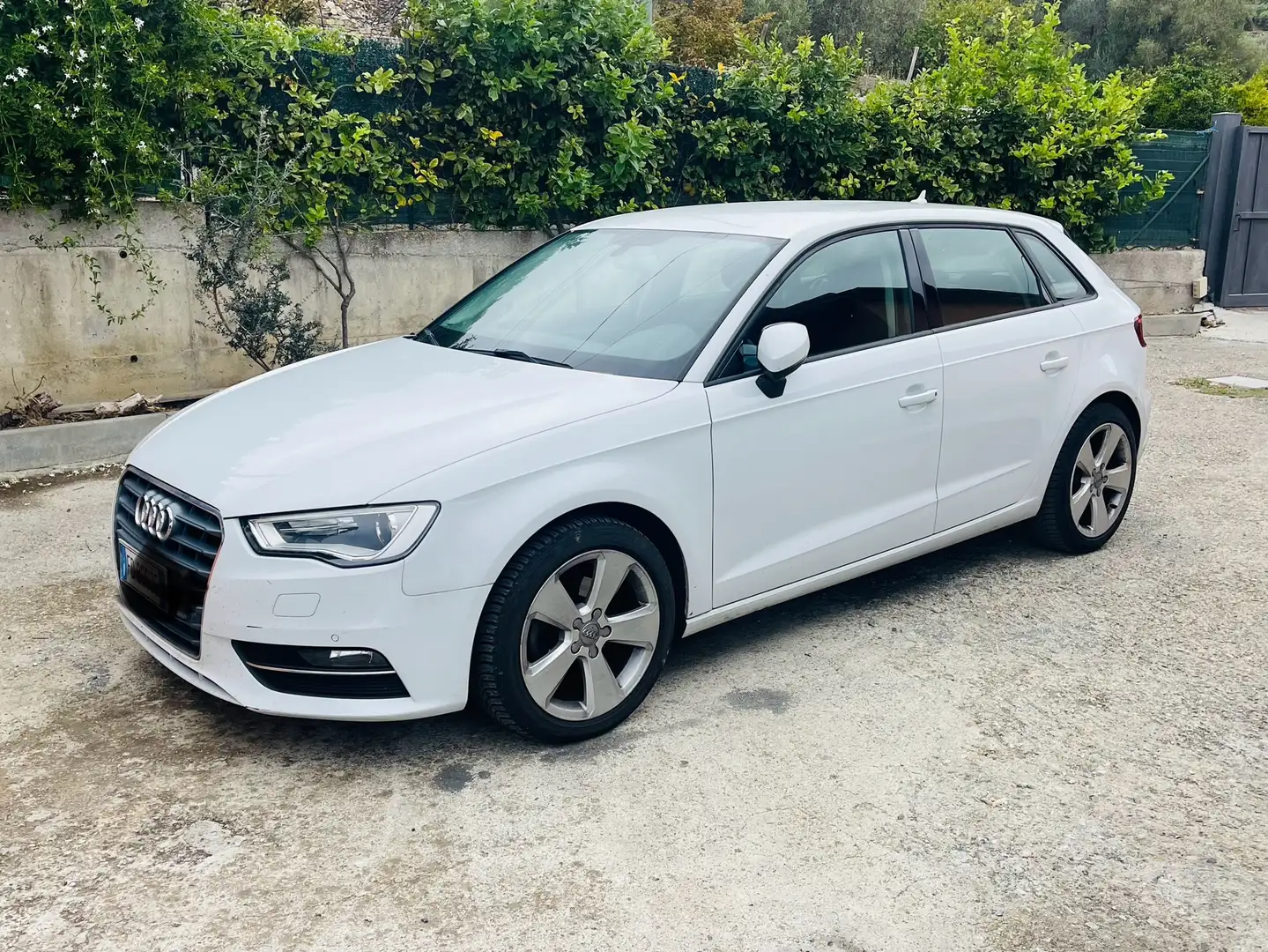 Audi A3 A3 Sportback 2.0 tdi Ambition Edition 4 150cv my16 Bianco - 2