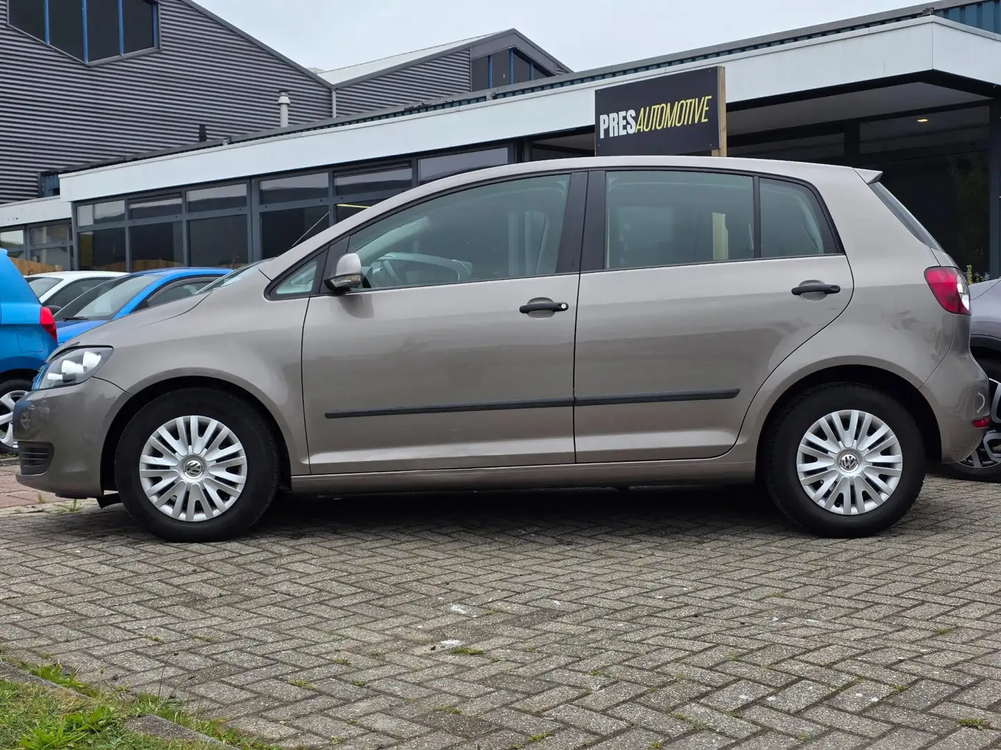 Volkswagen Golf Plus 1.2 TSI Trendline |AIRCO|NAVI|PDC Brun - 2