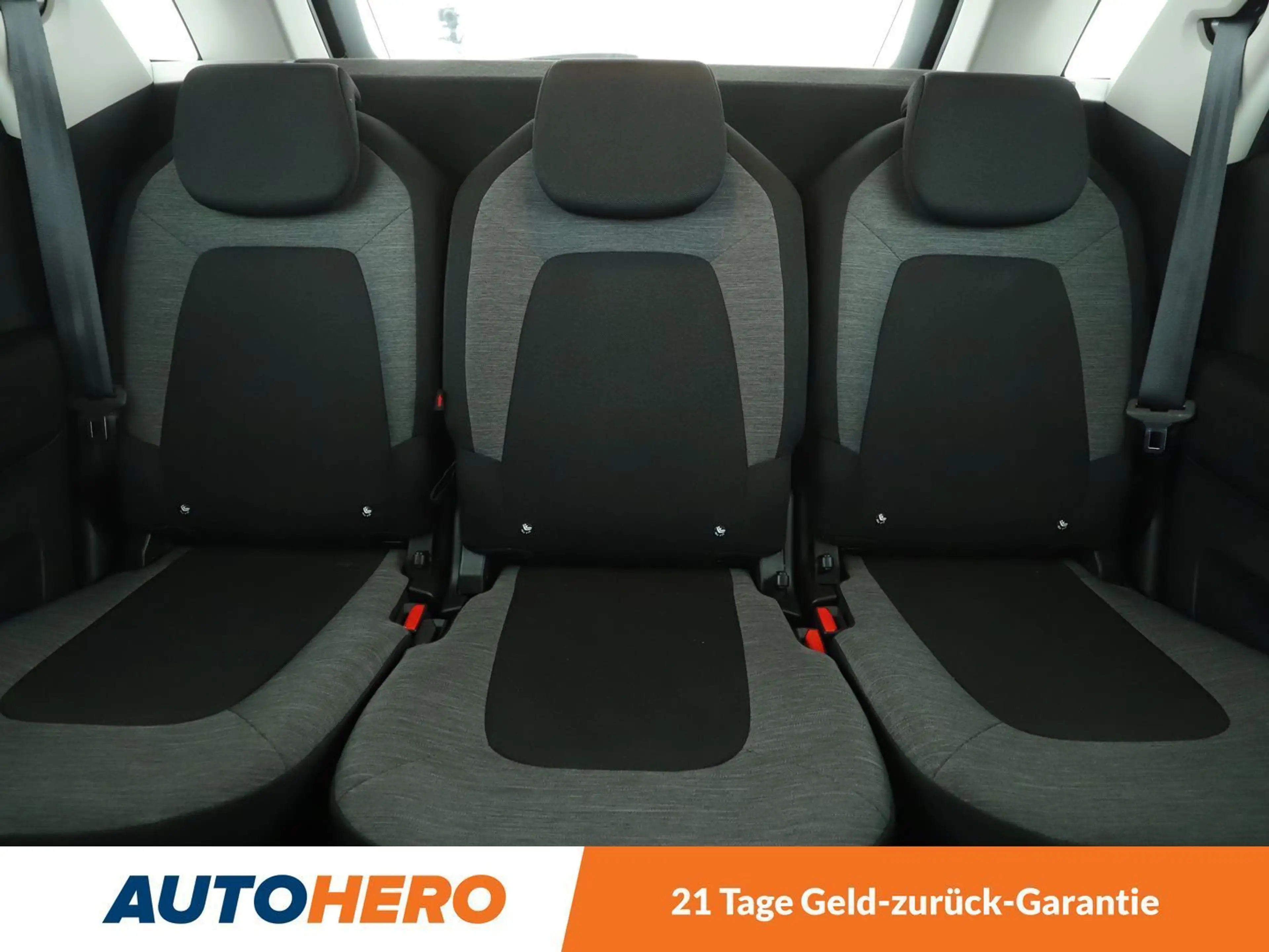Citroen C4 SpaceTourer 1.5 Blue-HDi Selection Aut.*NAVI*PDC*TEMPO*KLIMA* — photo 11