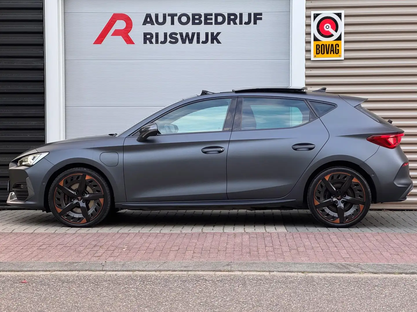 CUPRA Leon 1.4 e-Hybrid VZ Pano/Memory/Matrix Gris - 2
