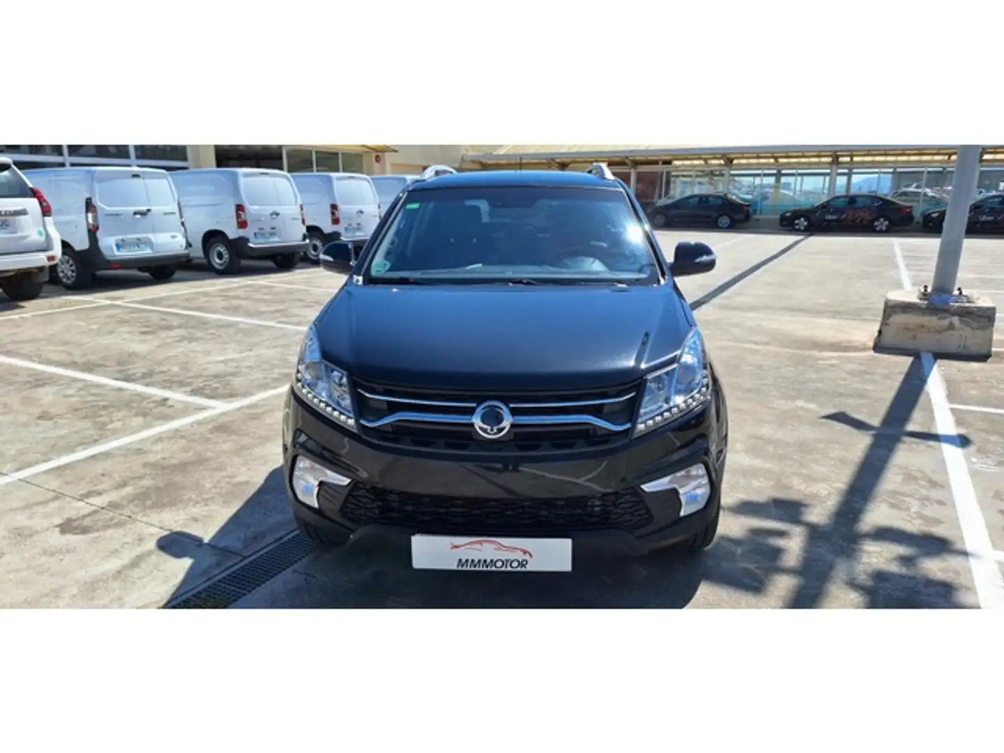 SsangYong Korando D22T Limited Aut. 4x2 Negro - 2