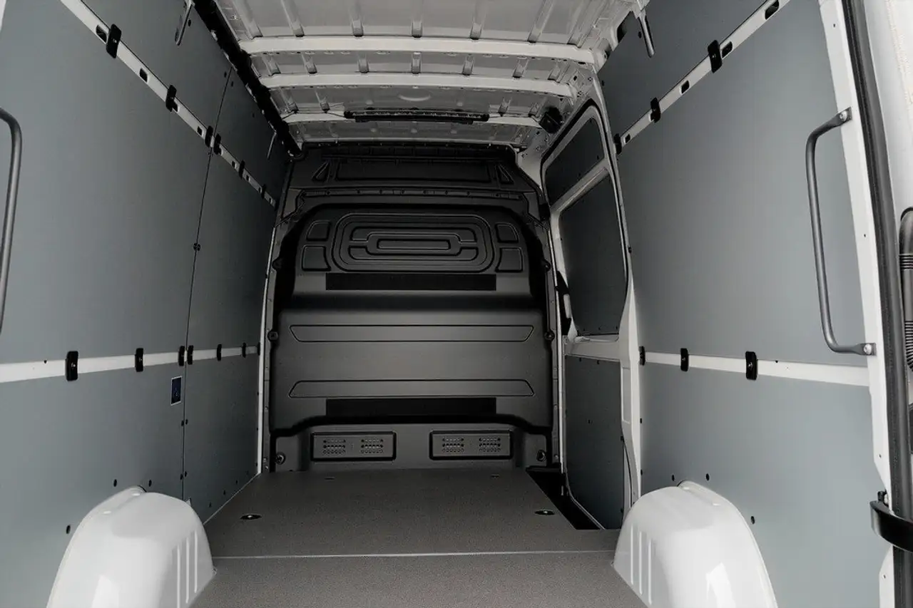 Mercedes-Benz Sprinter снимка Mercedes-Benz Sprinter