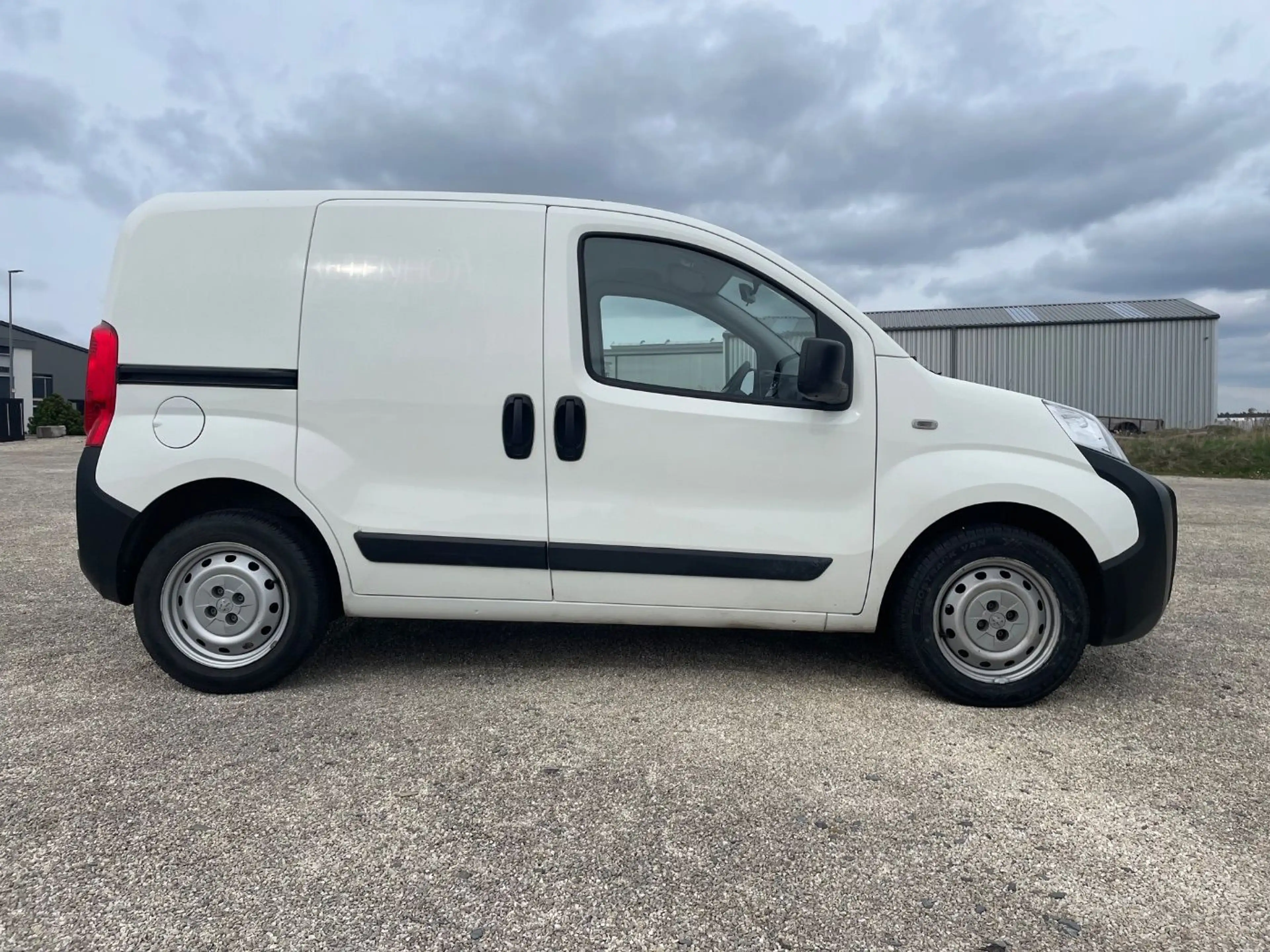Peugeot Bipper 1.3 HDi Klima Beifahrersitz klappbar — photo 4