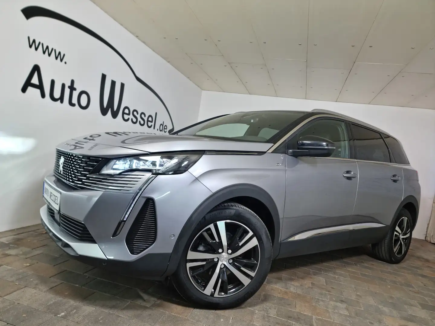 Peugeot 5008 GT LED APP SHZ Kamera Digital Night Vision Grau - 1